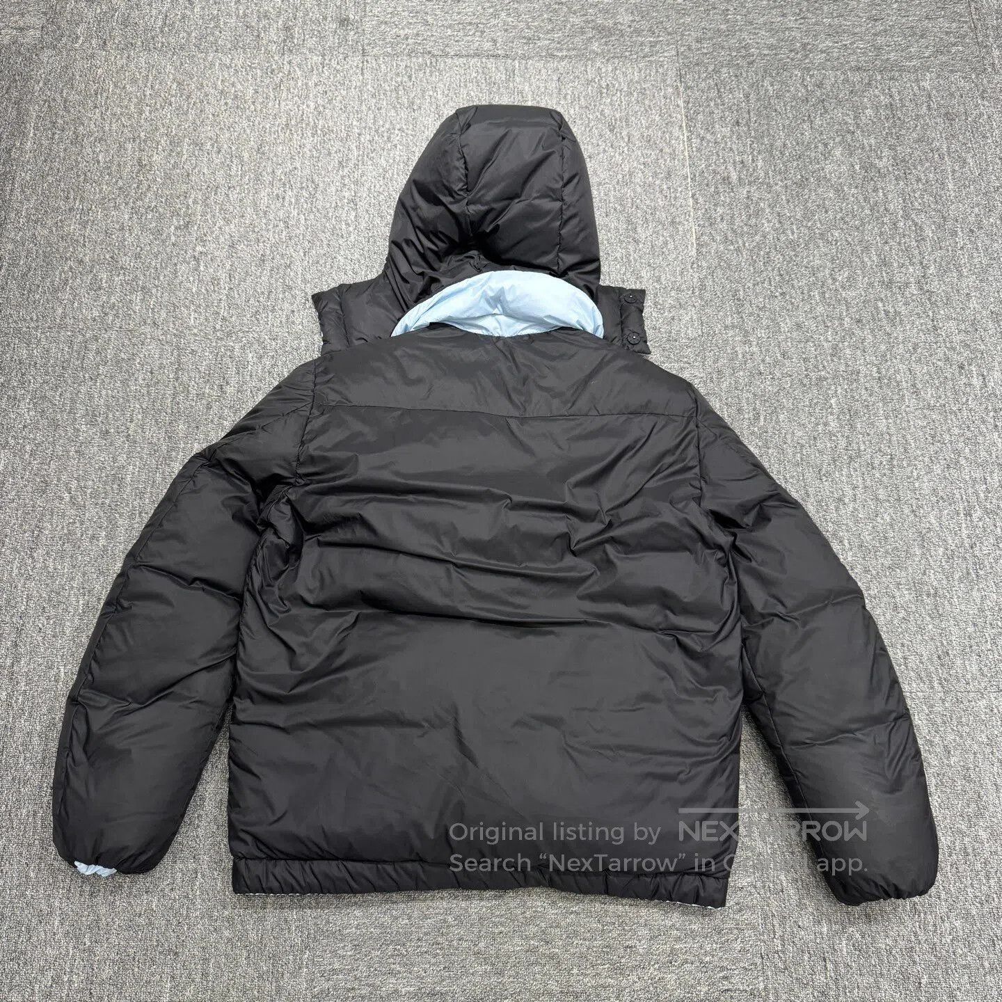 Fendi FENDI Wear a down jacket on both sides.| Size US M / EU 48-50 / 2 - 4 Thumbnail