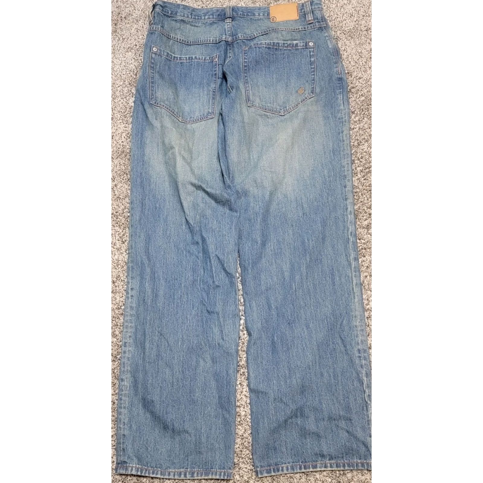 Rocawear VINTAGE Rocawear Jeans Blue 36 x 34 Unisex Adults Denim Straight EUC USA Mens Womens Size US 36 / EU 52 - 2 Thumbnail