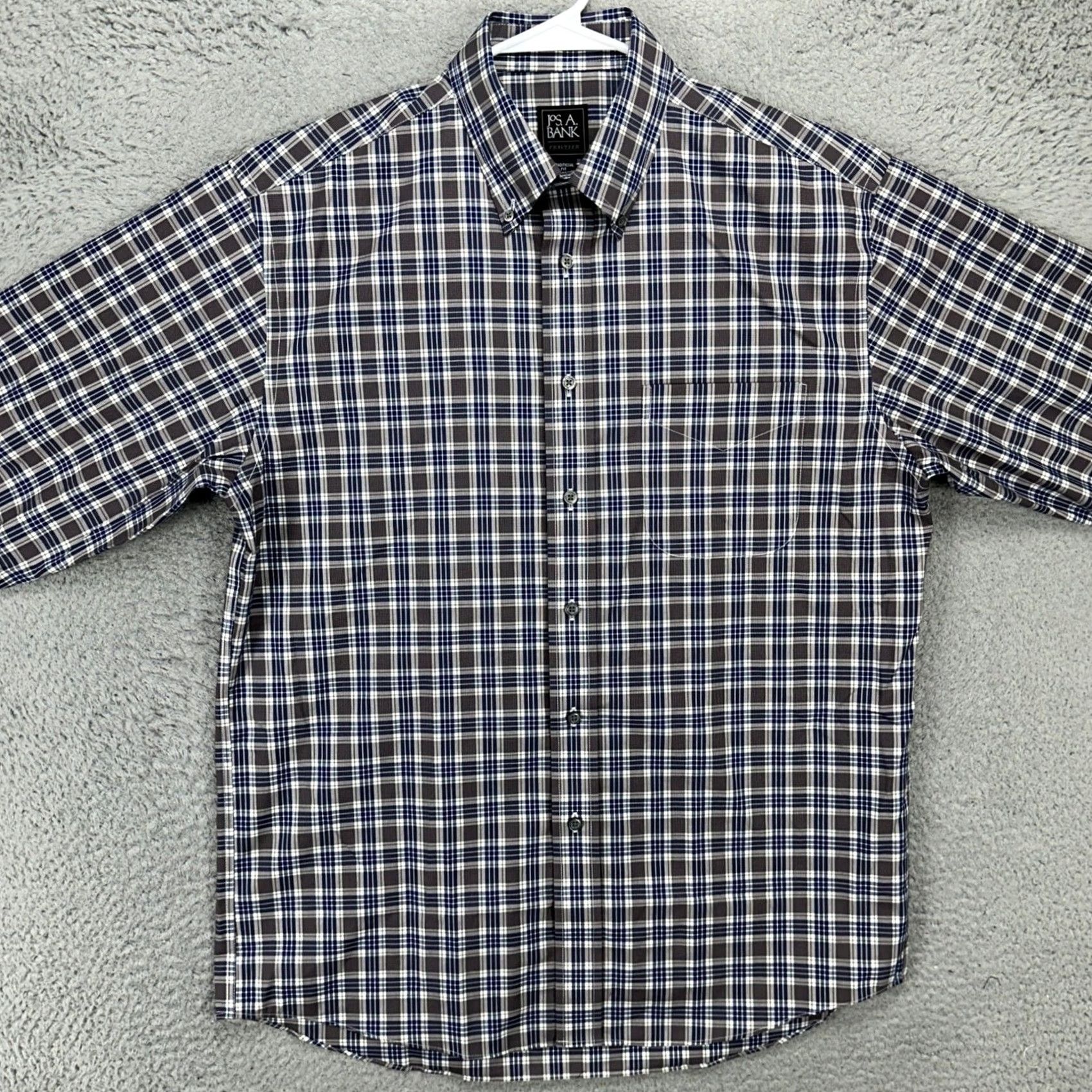 Jos. A. Bank Jos. A. Bank Traveler Shirt Button Down Men Medium Blue Gray Plaid Pocket Cotton Shirt Size US M / EU 48-50 / 2 - 3 Thumbnail