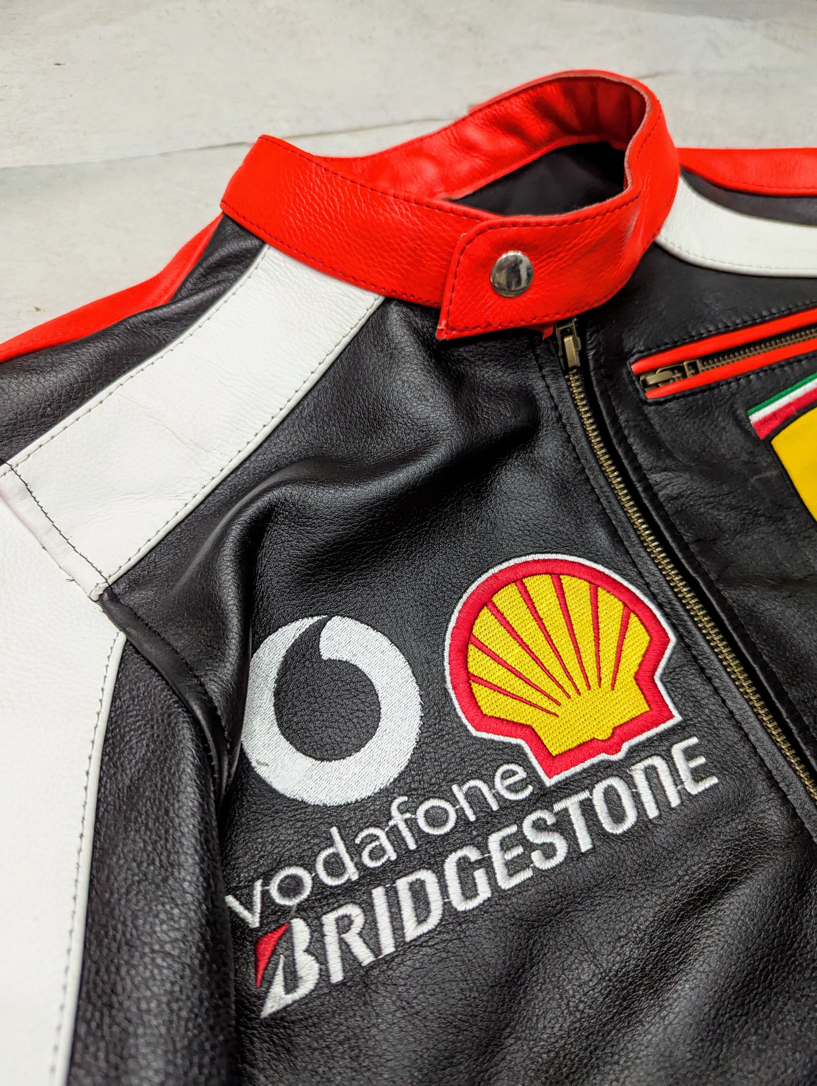 Vintage 🔥 FERRARI 🔥 90s RACING LEATHER JACKET STREETWEAR Size US XL / EU 56 / 4 - 6 Thumbnail