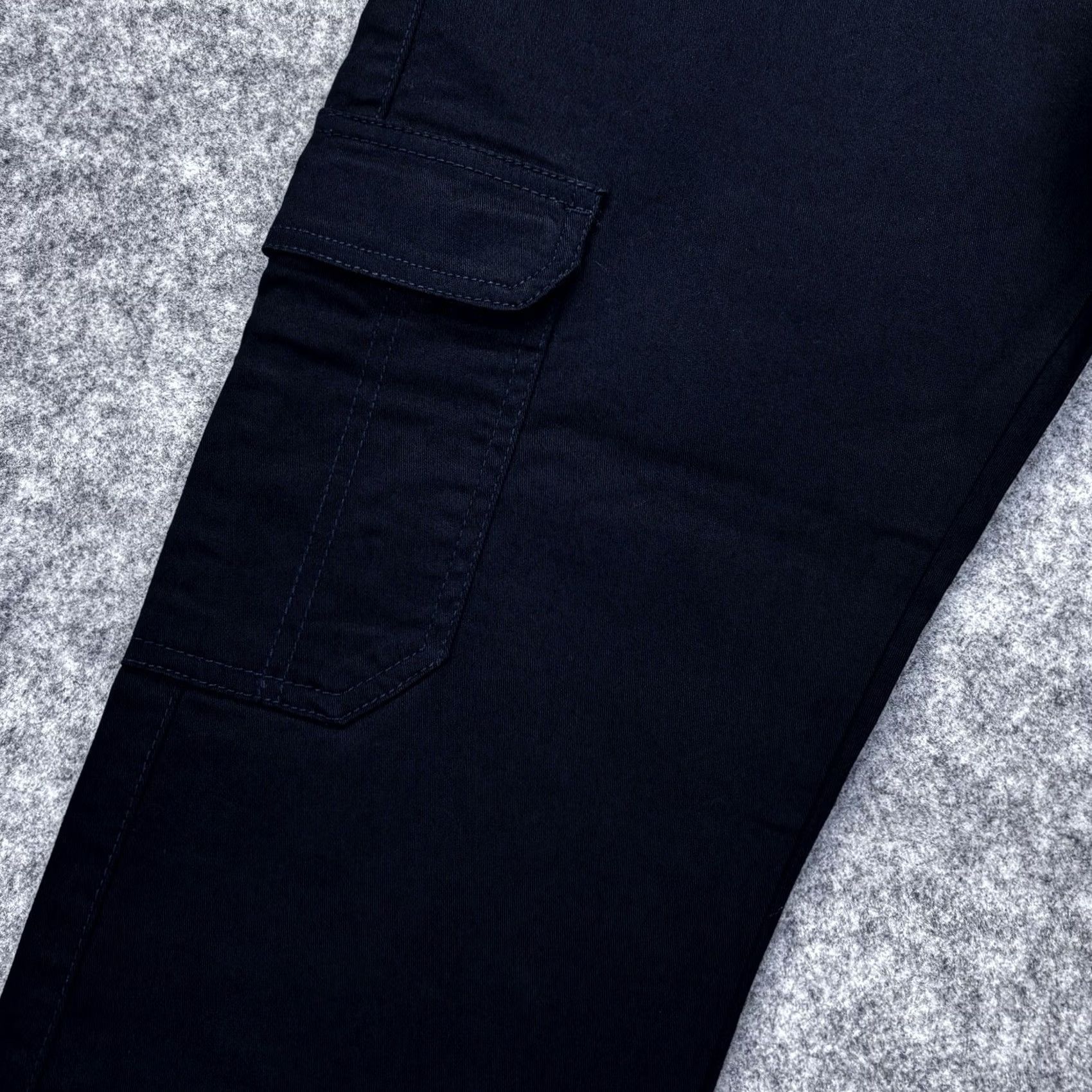 Kenzo Enzo Bryce Stretch Cargo Navy Blue Pants Mens 34R BNWT Slim Tapered Cargo Pocket Cotton Lycra Shirt? Size US 34 / EU 50 - 3 Thumbnail