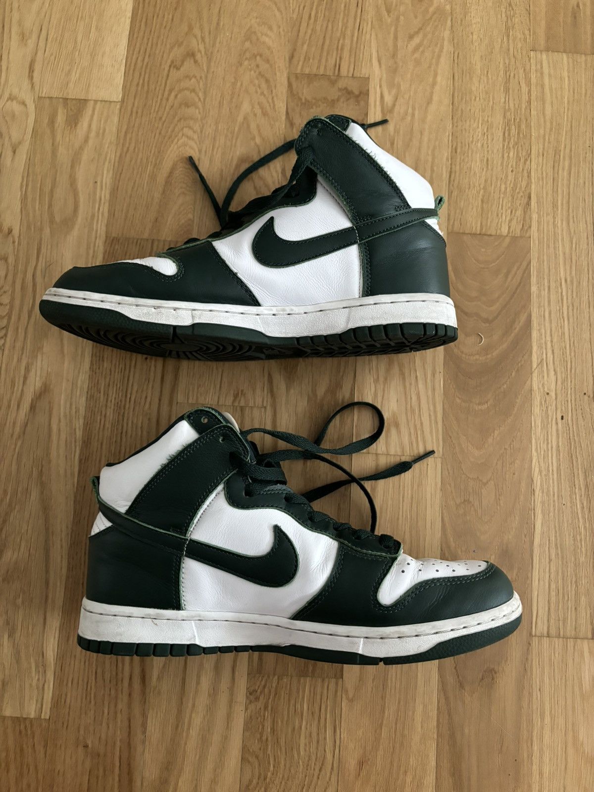 Nike Dunk Hi „Spartan Green“ in US9.5 Size US 9 / EU 42 - 4 Thumbnail