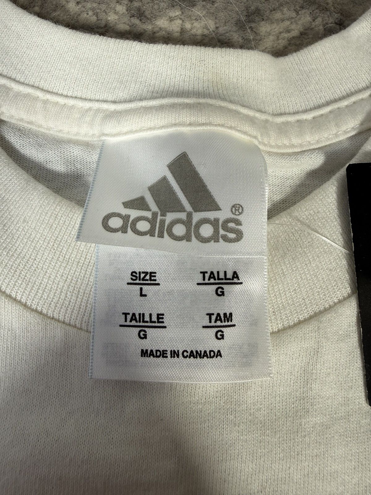 Adidas BNWT Y2K Made in Canada Adidas Front Logo T-Shirt Size US L / EU 52-54 / 3 - 4 Thumbnail