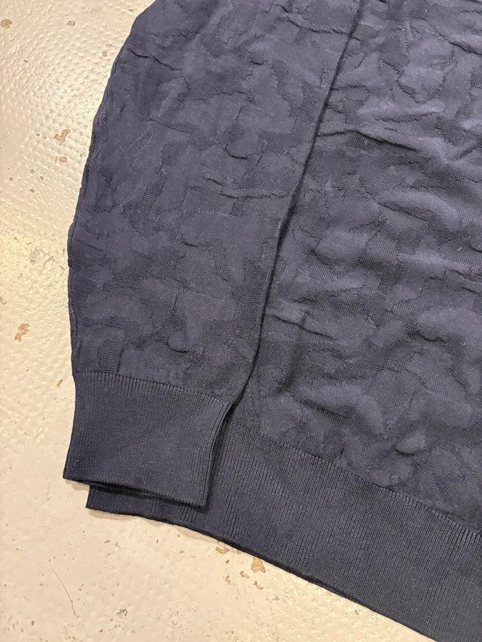 Emporio Armani AW2019 Emporio Armani Navy Camo Textured Sweater Size US M / EU 48-50 / 2 - 7 Thumbnail