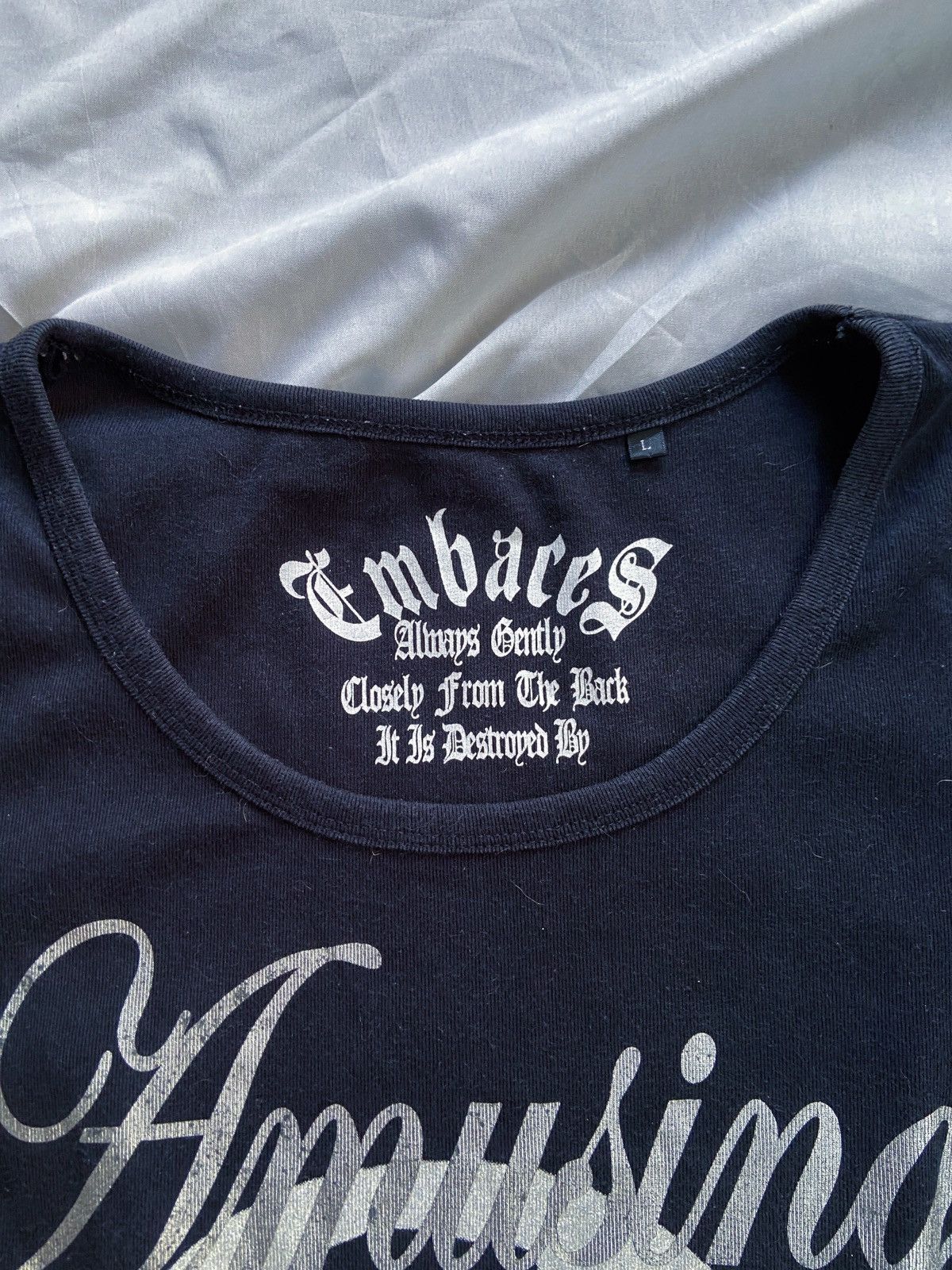 Le Grande Bleu (L.G.B.) ALWAYS GENTLY CLOSELY FROM BACK IT IS DESTROYED TEE Size US S / EU 44-46 / 1 - 5 Thumbnail