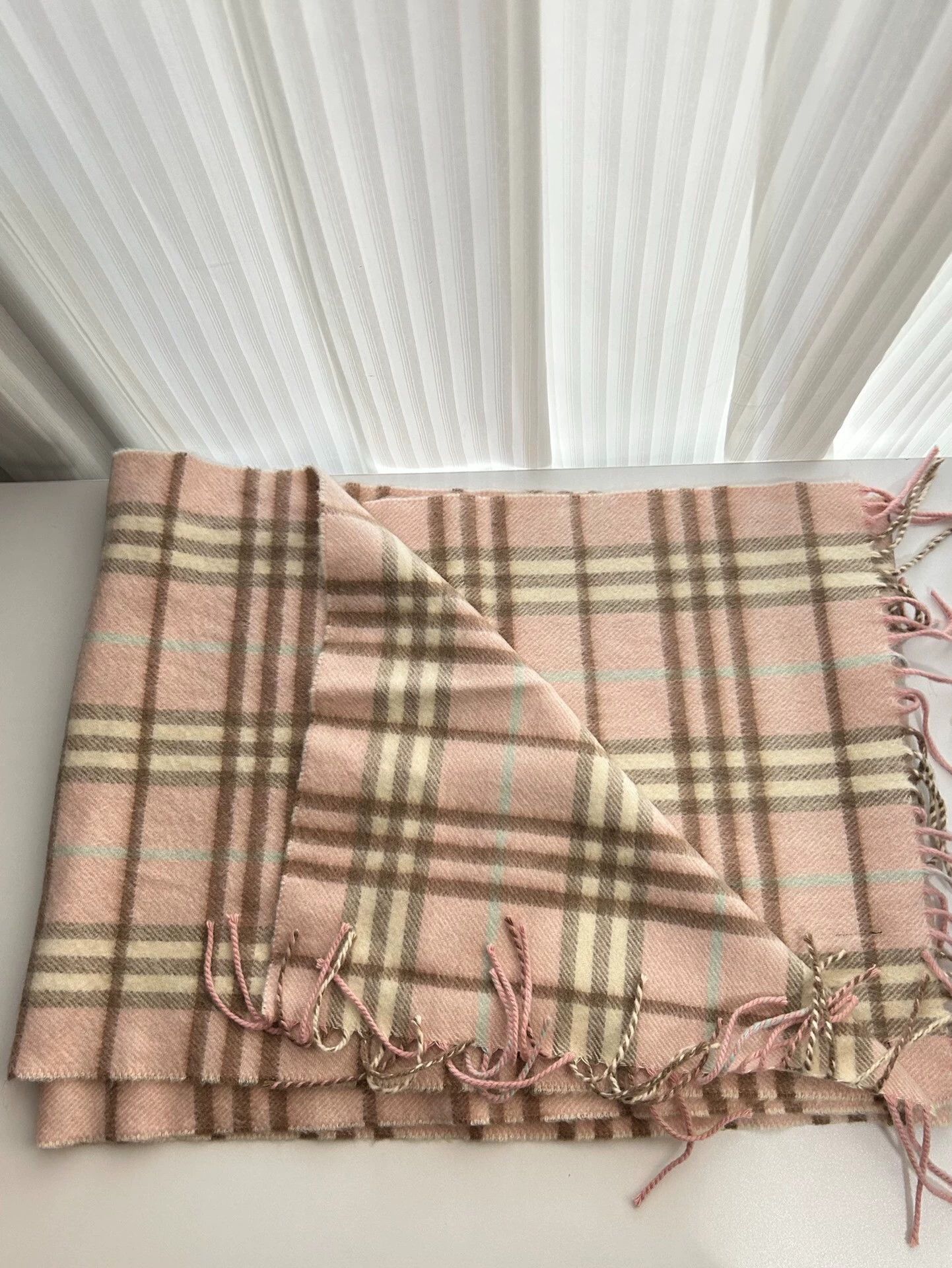 Burberry Burberry check print plush scarf candy pink 99 New Size ONE SIZE - 1 Thumbnail