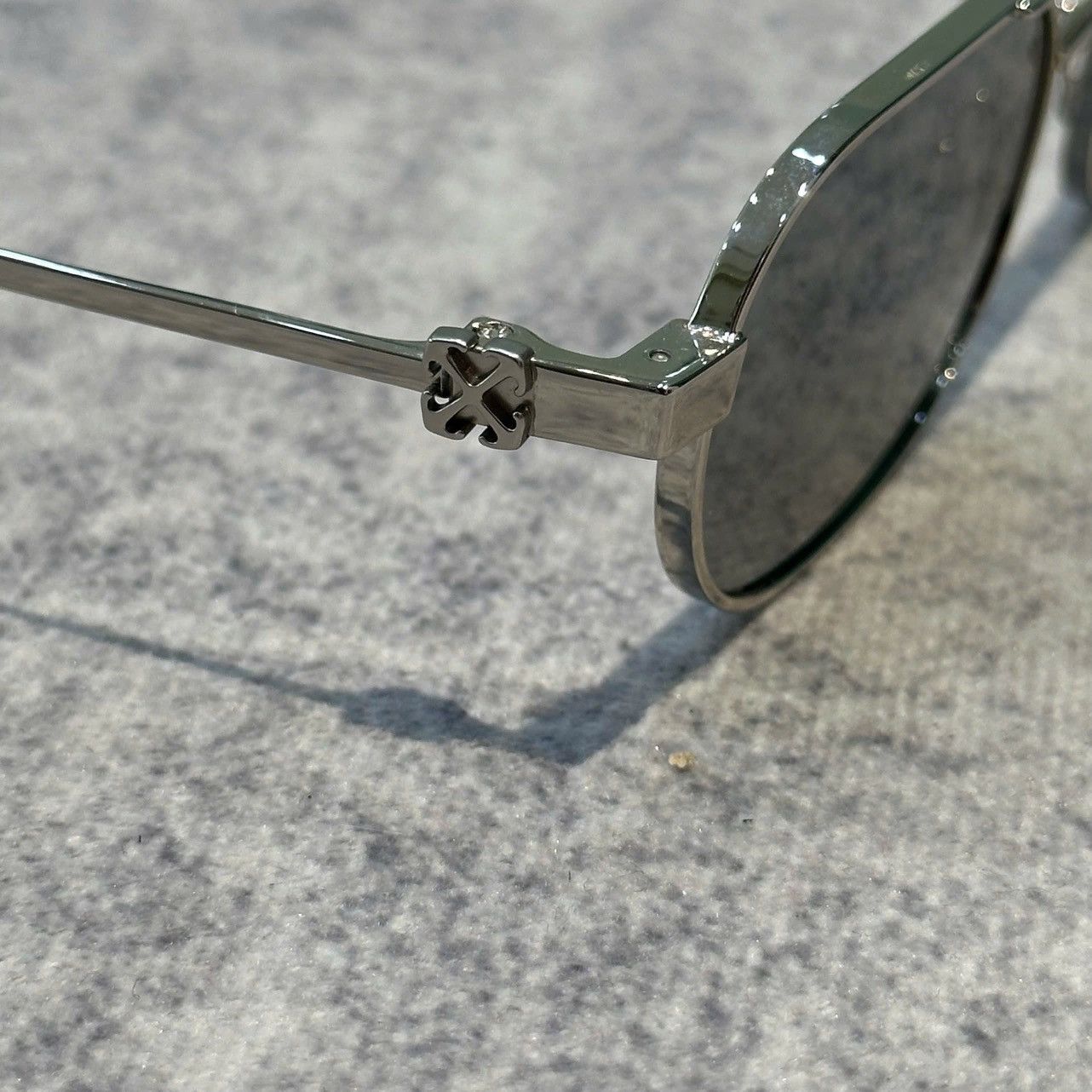 Off-White OFF WHITE BALTIMORE GREY SUNGLASSES Size ONE SIZE - 4 Thumbnail