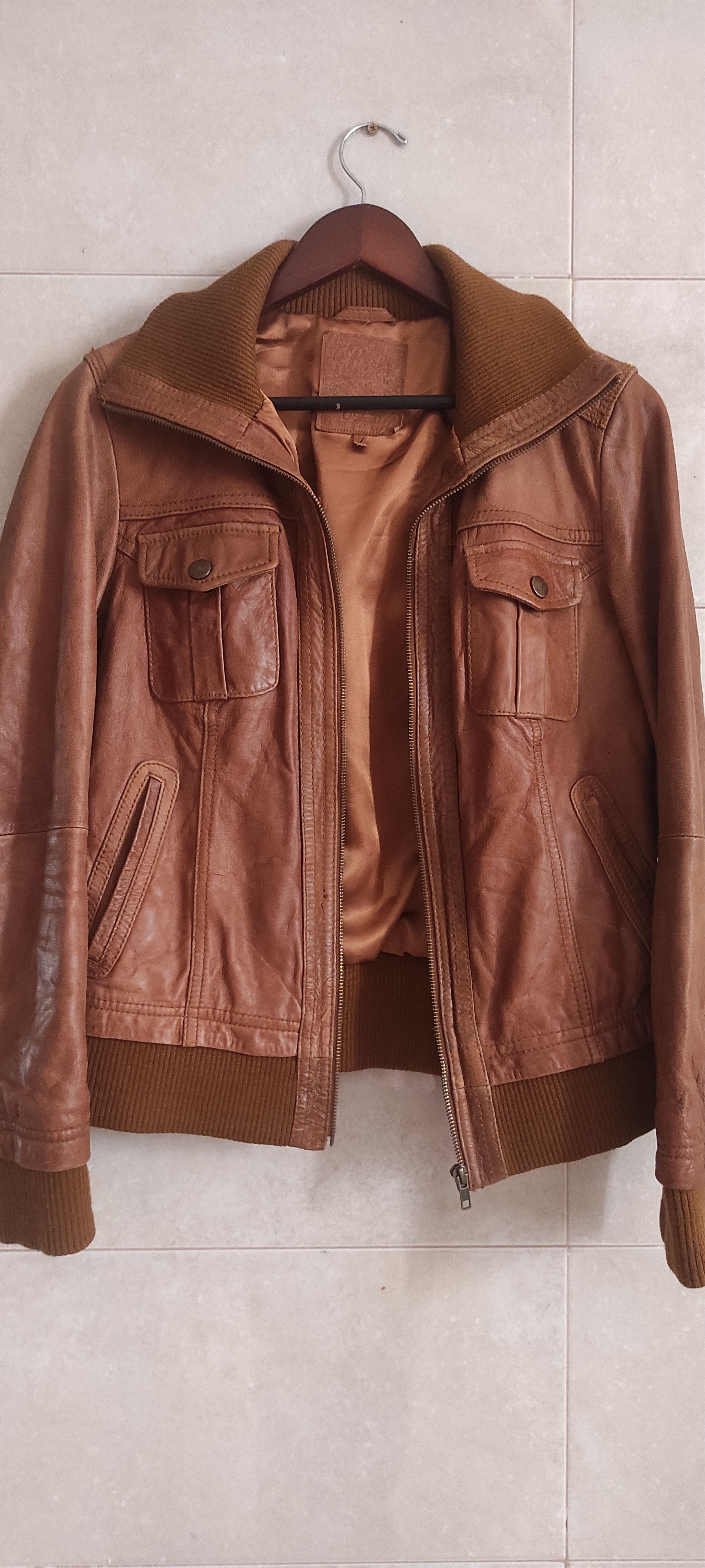 Stradivarius Stradivarius Tan Genuine Leather Motocycle Biker Jacket Size M / US 6-8 / IT 42-44 - 15 Thumbnail