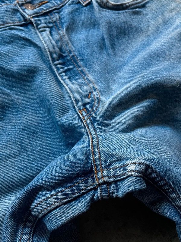 Levi's Levi’s Jeans 550 Sz W34 L32 Relaxed Fit Tapered Leg 1996 Size US 34 / EU 50 - 6 Thumbnail