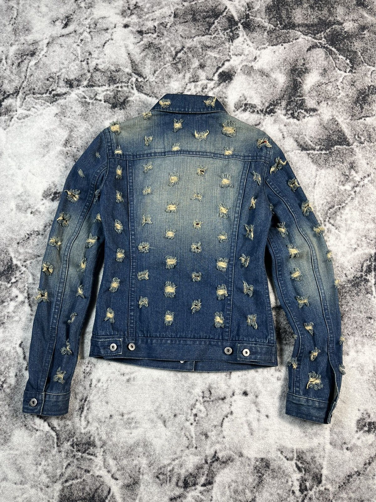 Hugo Boss Hugo Boss Distressed Denim Jacket Women S Blue Size S / US 4 / IT 40 - 11 Thumbnail