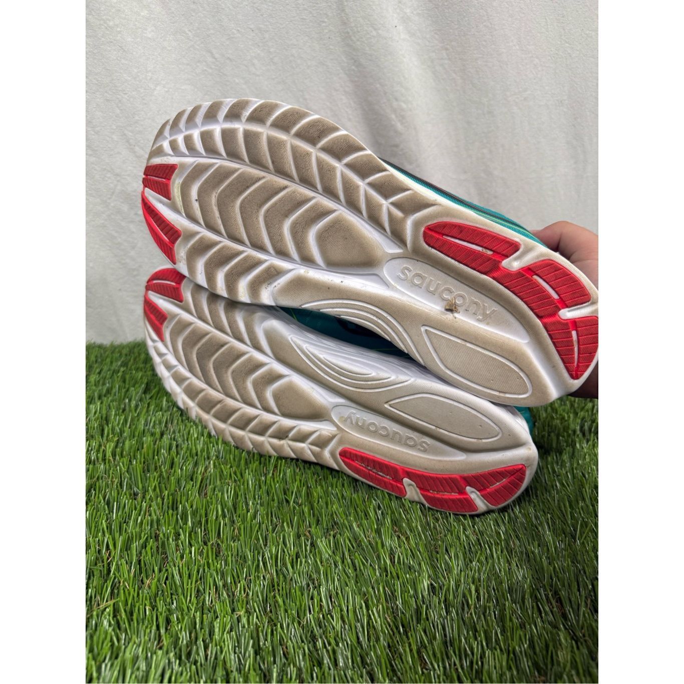 Saucony Saucony Womens Kinvara 11 S20551-10 Athletic Running Shoes B Size US 12 / EU 45 - 4 Thumbnail
