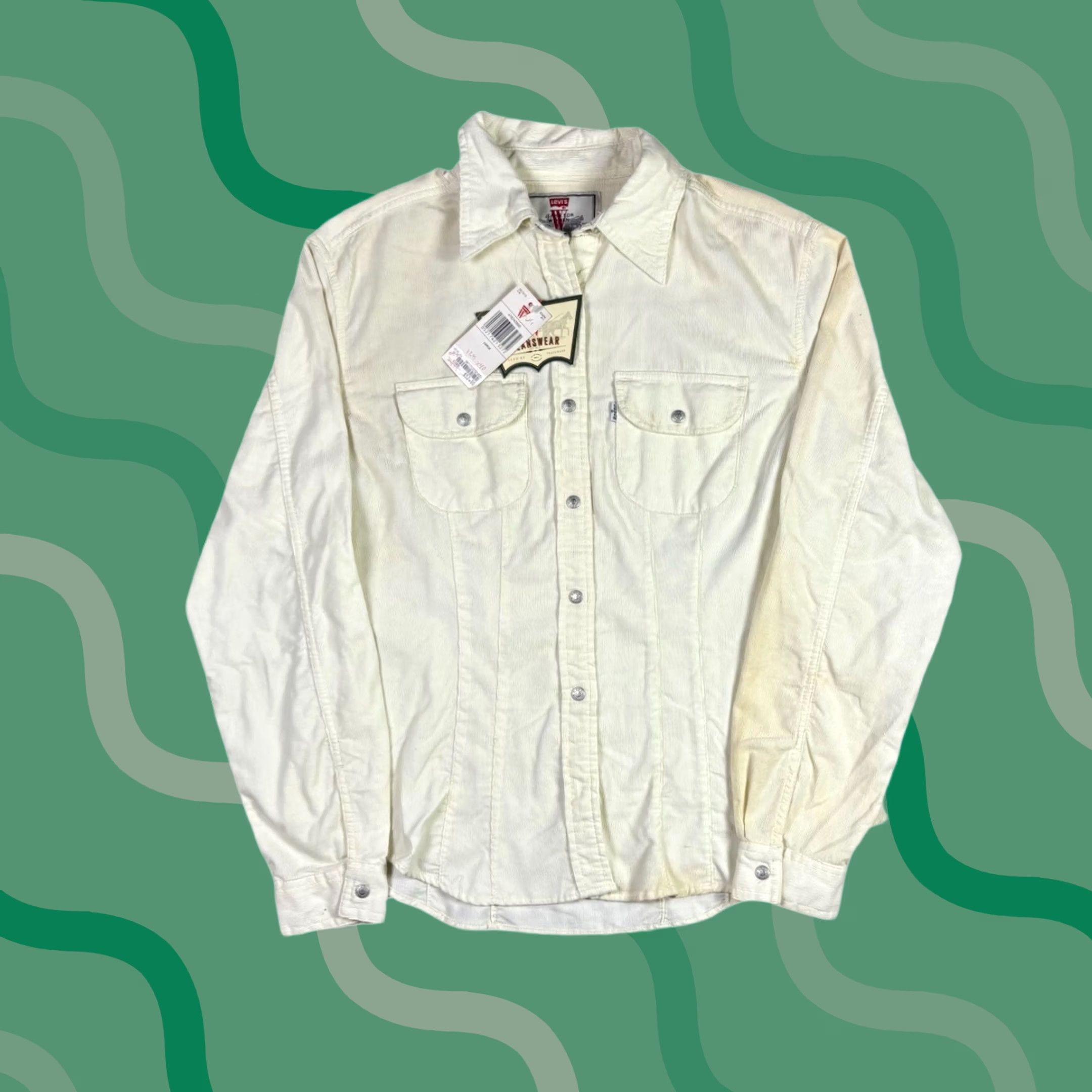 Levi's VINTAGE Levi's White Corduroy Shirt Button-Up Men L 1990s Deadstock Corduroy 70s Theme Pockets Button-Up Size L / US 10 / IT 46 - 1 Thumbnail