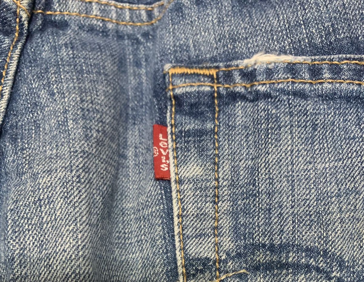 Levi's Vintage Levis 501 Straight Faded Blue Jeans Distressed Size US 36 / EU 52 - 8 Thumbnail
