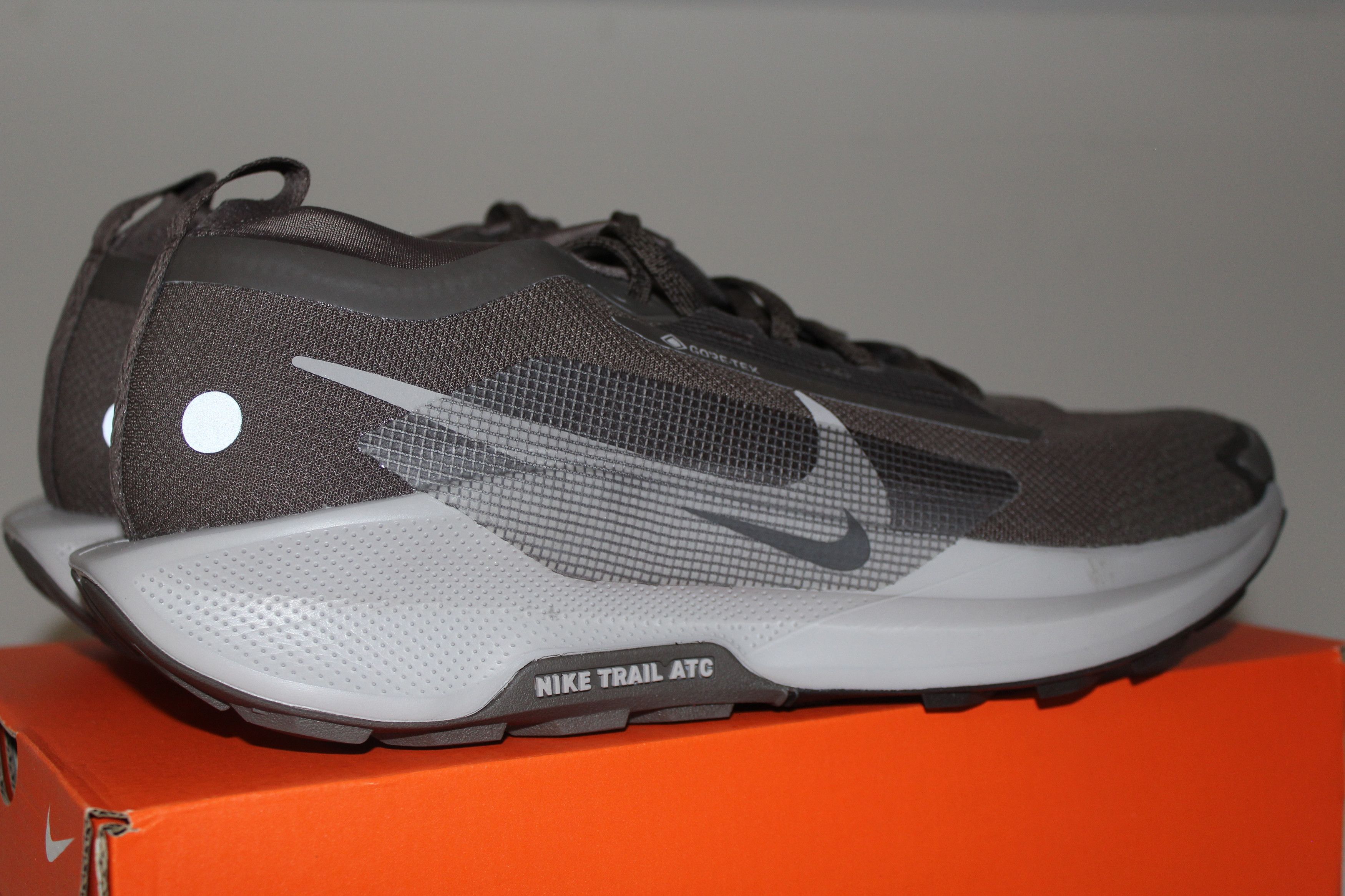 Nike Nike Pegasus 5 Gore-Tex Trail Running Sneakers Size 12.5 Size US 12.5 / EU 45-46 - 3 Thumbnail