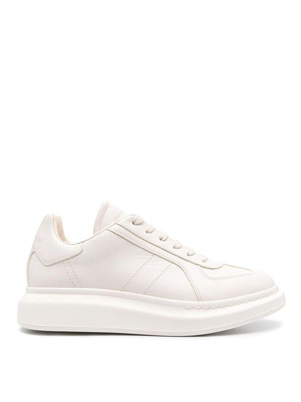 Alexander McQueen o1w1db10725 Oversized Retro Sneaker in White Size US 6 / EU 39 - 1 Thumbnail
