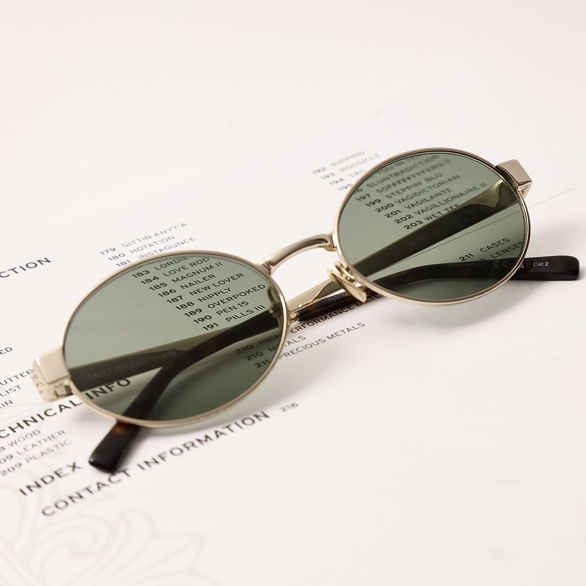 Yves Saint Laurent SAINT LAURENT SL 692 SUNGLASSES Size ONE SIZE - 9 Thumbnail