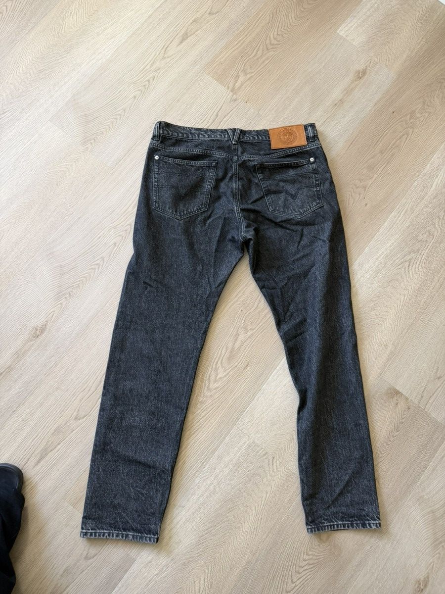 Versace Versace Black Washed Denim Jeans Made in Italy Size 36 Size US 36 / EU 52 - 9 Thumbnail