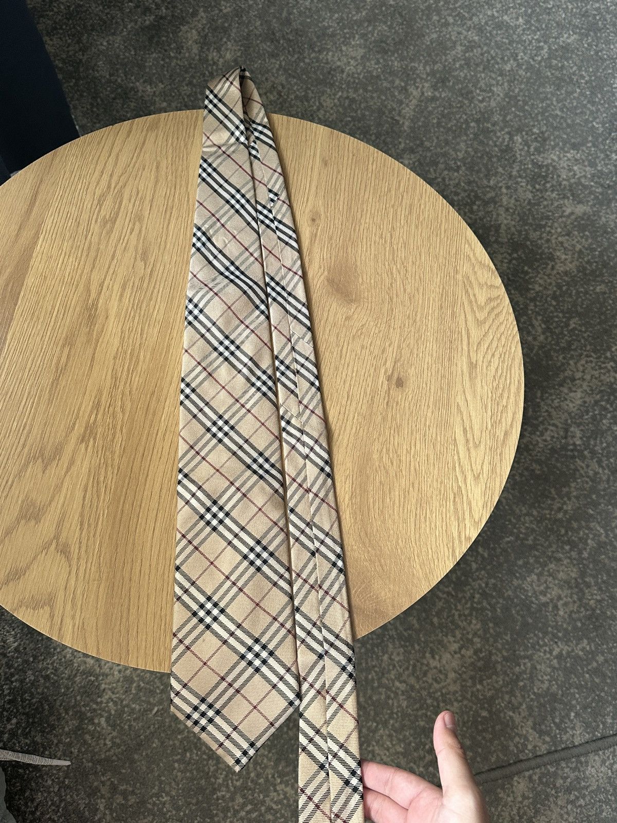 Burberry BURBERRY Classic Nova Check Luxury Silk Blend Tie Beige Size ONE SIZE - 2 Thumbnail