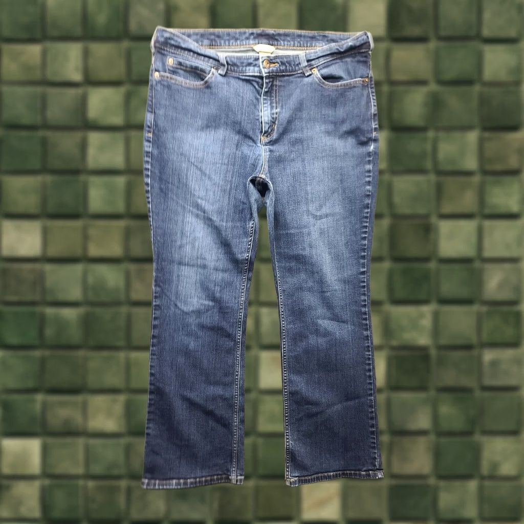 Denime Duluth Womens Jeans 14x29 DuluthFlex Regular Bootcut Denim Mid Blue 5-Pocket Stretch Slim Fit Cowgirl Rustic Distressed Xs? Size 36" / US 14 / IT 50 - 1 Thumbnail