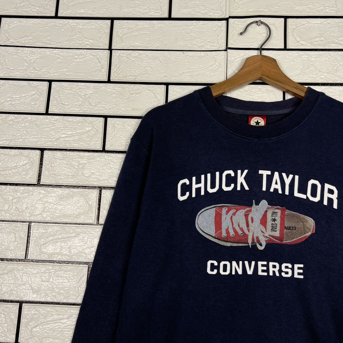 Converse CONVERSE CHUCK TAYLOR Shoes Big Logo Sweatshirt #4304-C195 Size US M / EU 48-50 / 2 - 4 Thumbnail