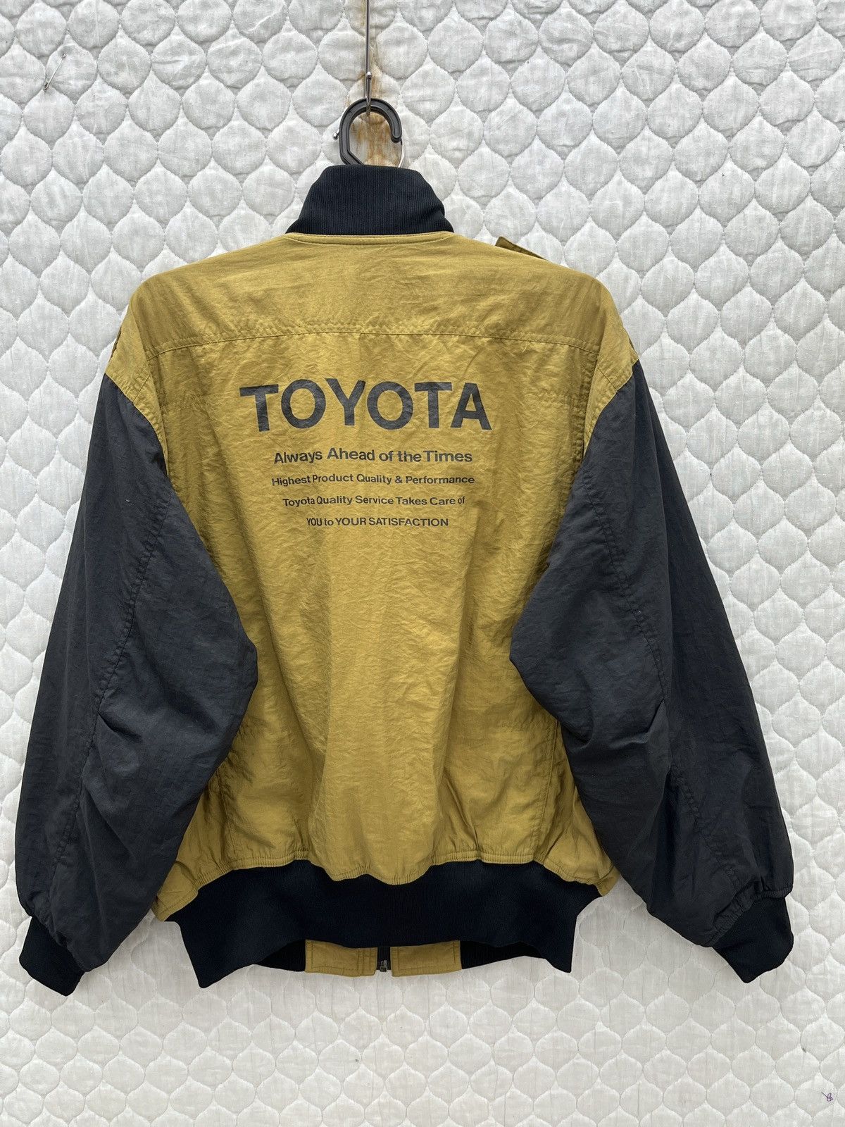 Sports Specialties 🔥🔥🔥STEALS VINTAGE TOYOTA RACING JACKET Size US M / EU 48-50 / 2 - 2 Thumbnail