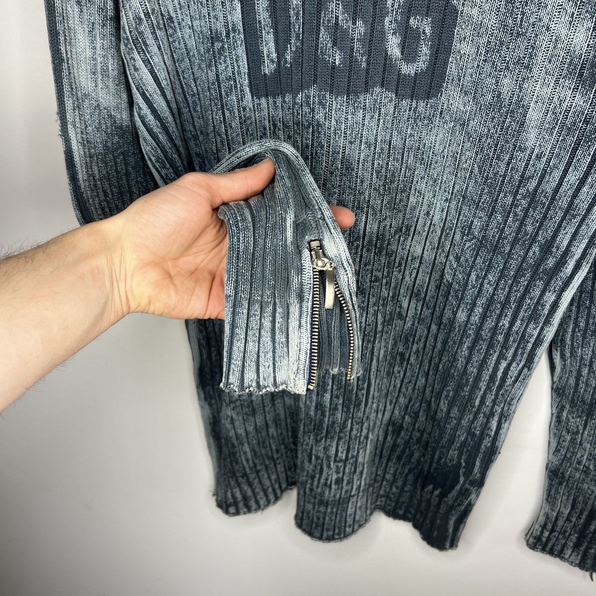 20471120 Washed Dolce Gabbana Style Knit Sweater Thrashed Y2K Size US L / EU 52-54 / 3 - 6 Thumbnail