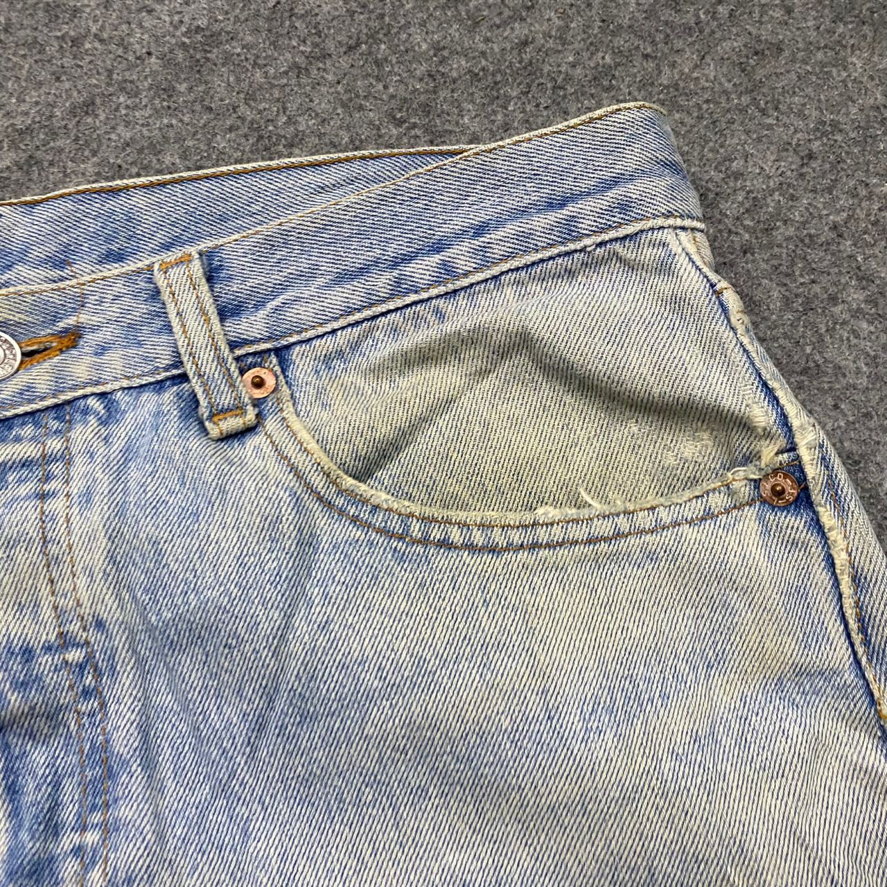 Levi's Vintage Clothing Vintage 90s Levis 501 Distressed denim Kurt Cobain Style Size US 34 / EU 50 - 10 Thumbnail