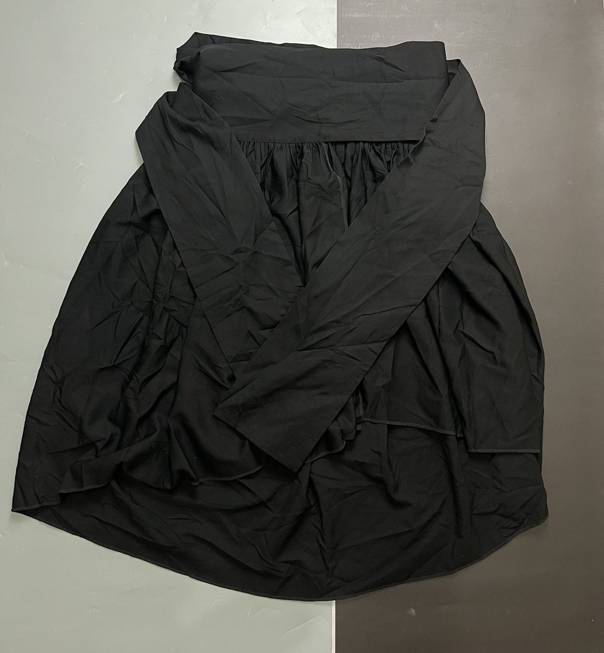 Yohji Yamamoto Y’s yohji yamamoto assymetric front tie wool skirt Size 30" / US 8 / IT 44 - 5 Thumbnail