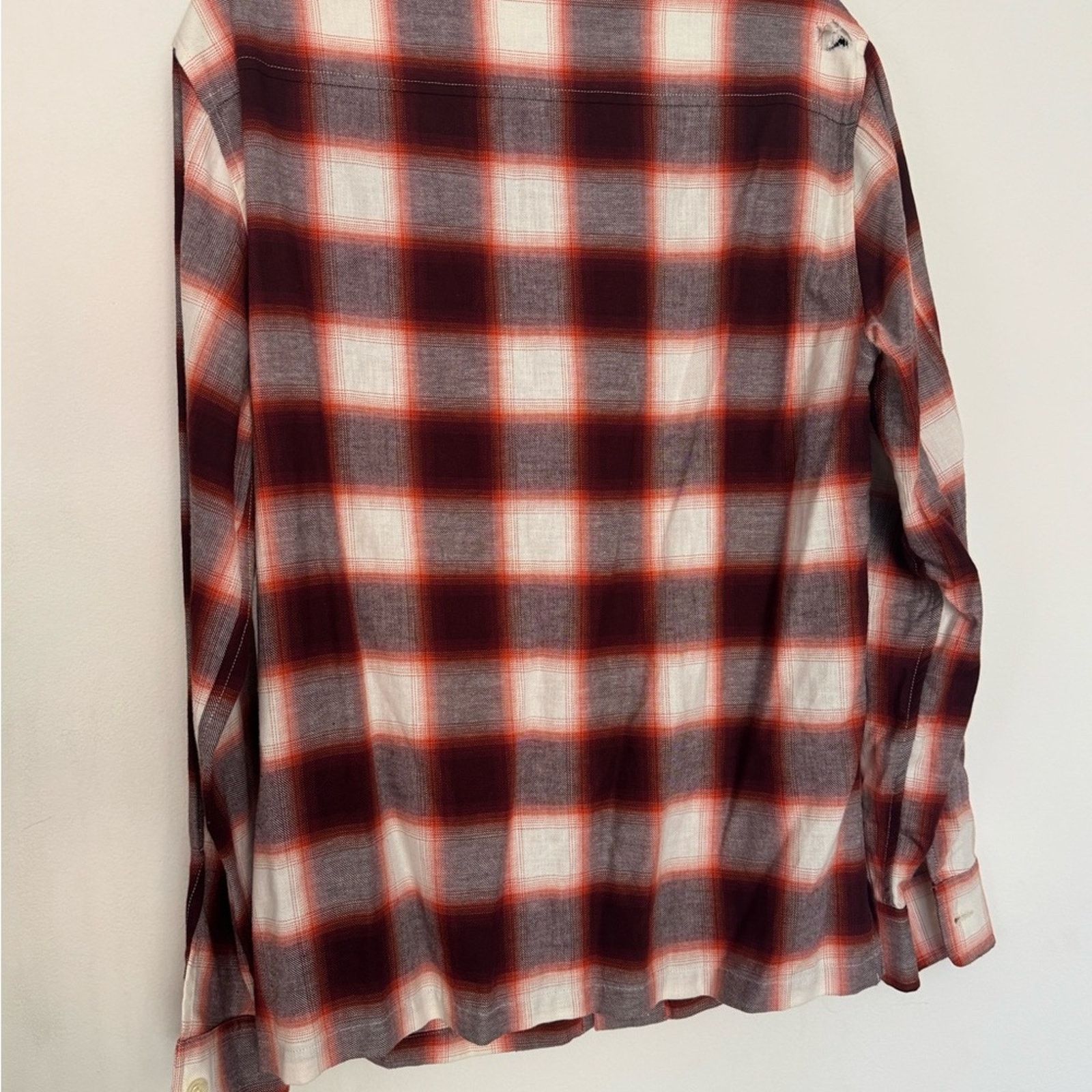 Sandro Sandro Check Pattern Button-Up Shirt in Red and White NWT Size US M / EU 48-50 / 2 - 3 Thumbnail