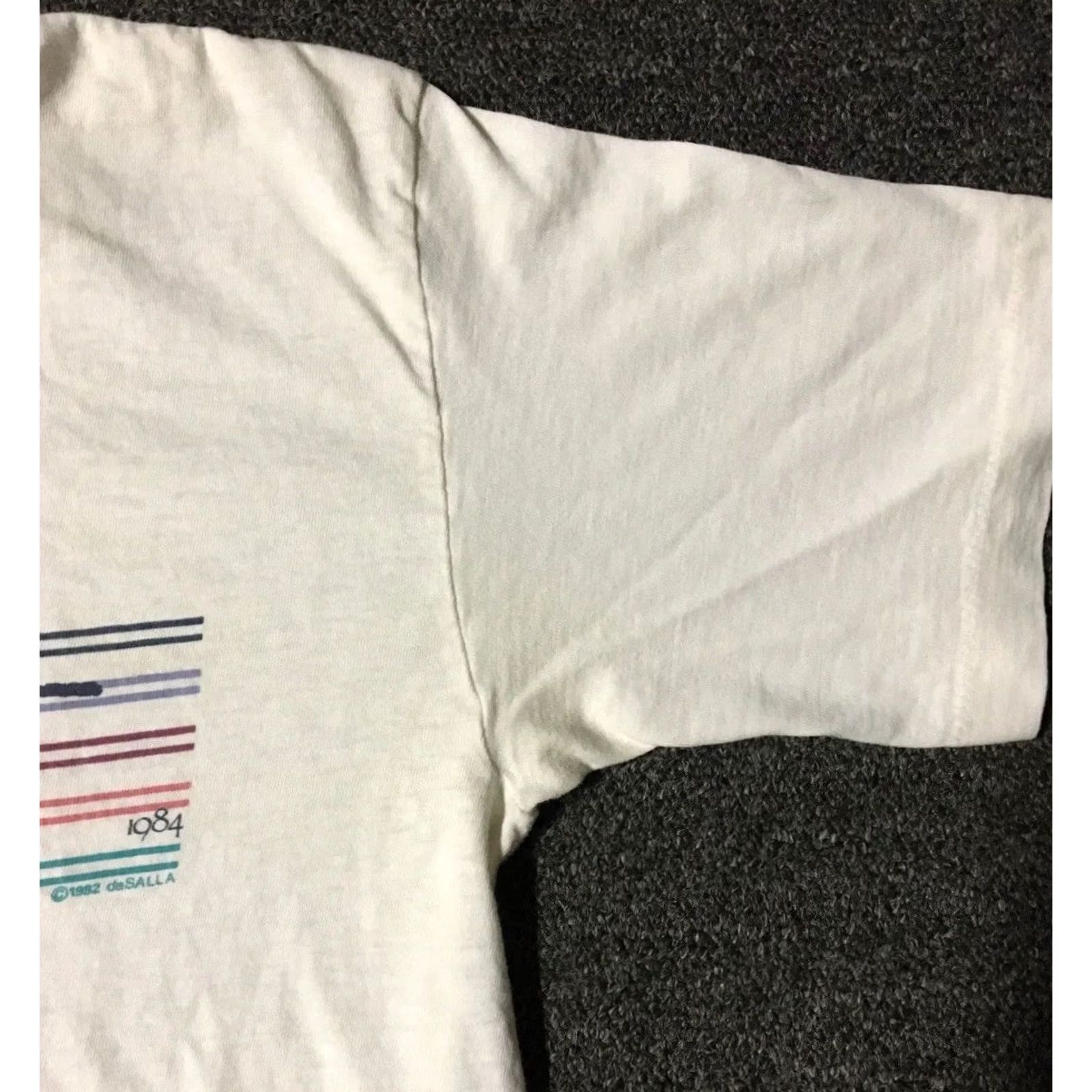 Vintage VINTAGE USA 1984 Faded Spellout Shirt S Short Sleeve White Men T-Shirt Surf Grunge Rock 80s Sport Swim Beach Palm Tree Sun USA Boys Mens Girls Womens Size US S / EU 44-46 / 1 - 6 Thumbnail