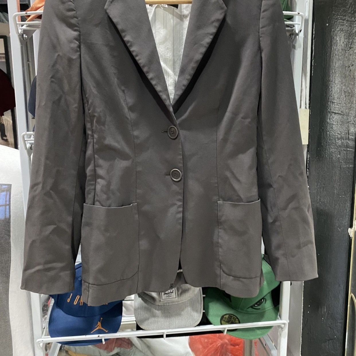 Giorgio Armani Archival Giorgio Armani Made in Italy Two-Button Blazer Grey Size 38R - 5 Thumbnail