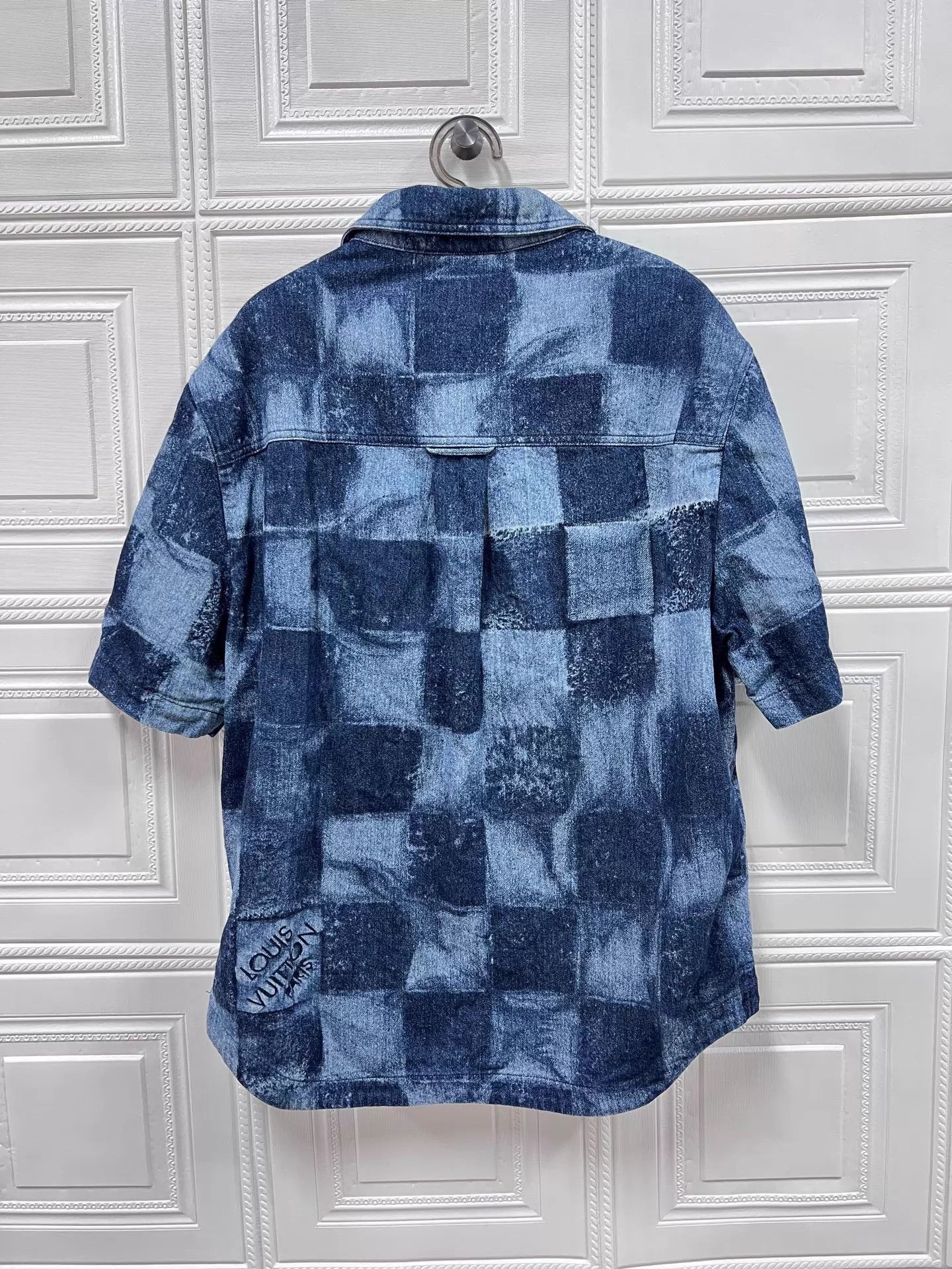 Louis Vuitton LV Men's Damier Navy Denim Short-Sleeve Shirt L 99 New Size US L / EU 52-54 / 3 - 2 Thumbnail