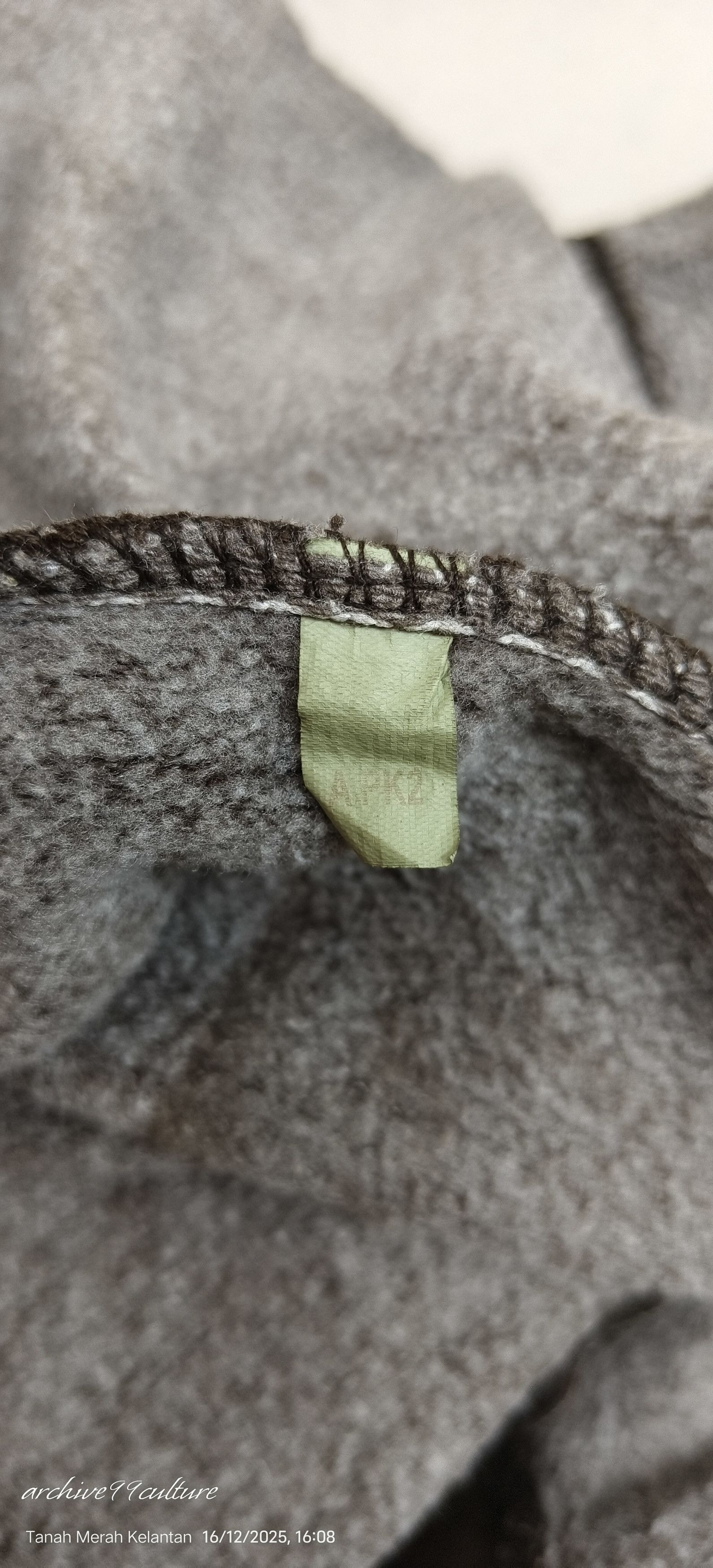 Travis Scott Travis Scott X McDonald’s Cactus Jack Sticker Bomb Hoodie Size US M / EU 48-50 / 2 - 4 Thumbnail