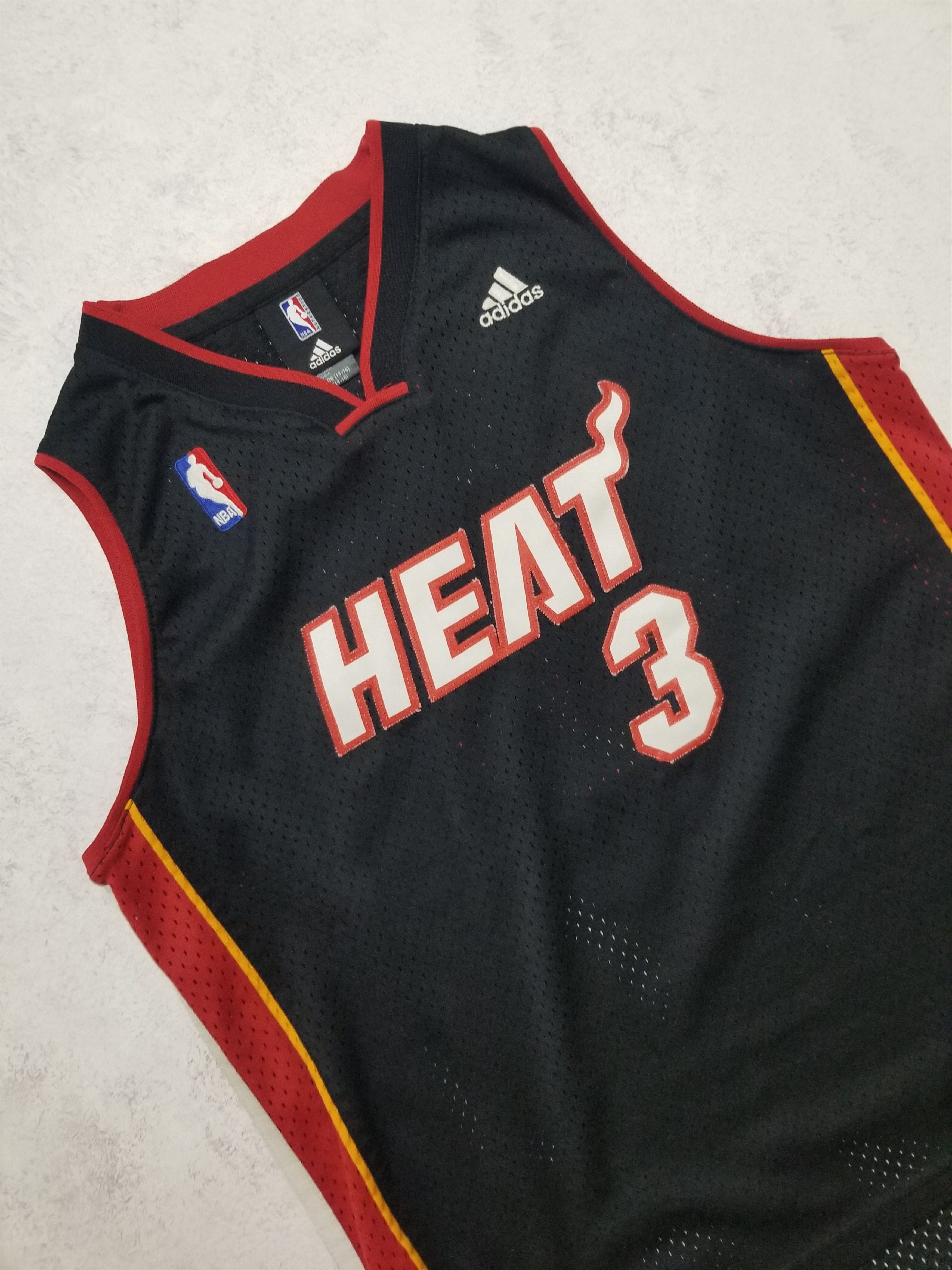 Adidas Miami Heat Wade NBA Swingman Jersey Youth L 14-16 Men's 2XS Size US XXS / EU 40 - 17 Thumbnail