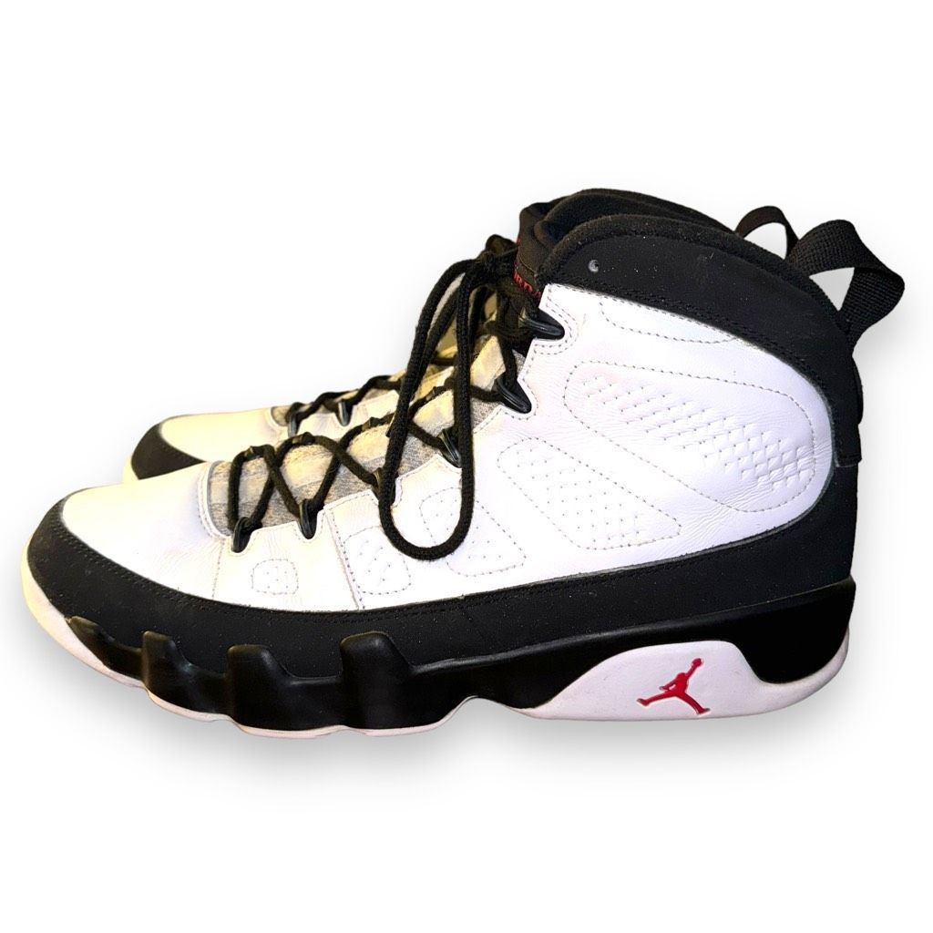 Jordan Brand Air Jordan 9 Retro OG 'Space Jam' 2016 Men’s 13 302370-112 Size US 13 / EU 46 - 4 Thumbnail