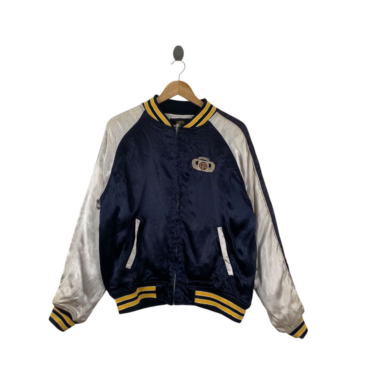 Vintage Vintage ALL AMERICANS AIRBORNE Military Sukajan Bomber Size US M / EU 48-50 / 2 - 3 Thumbnail
