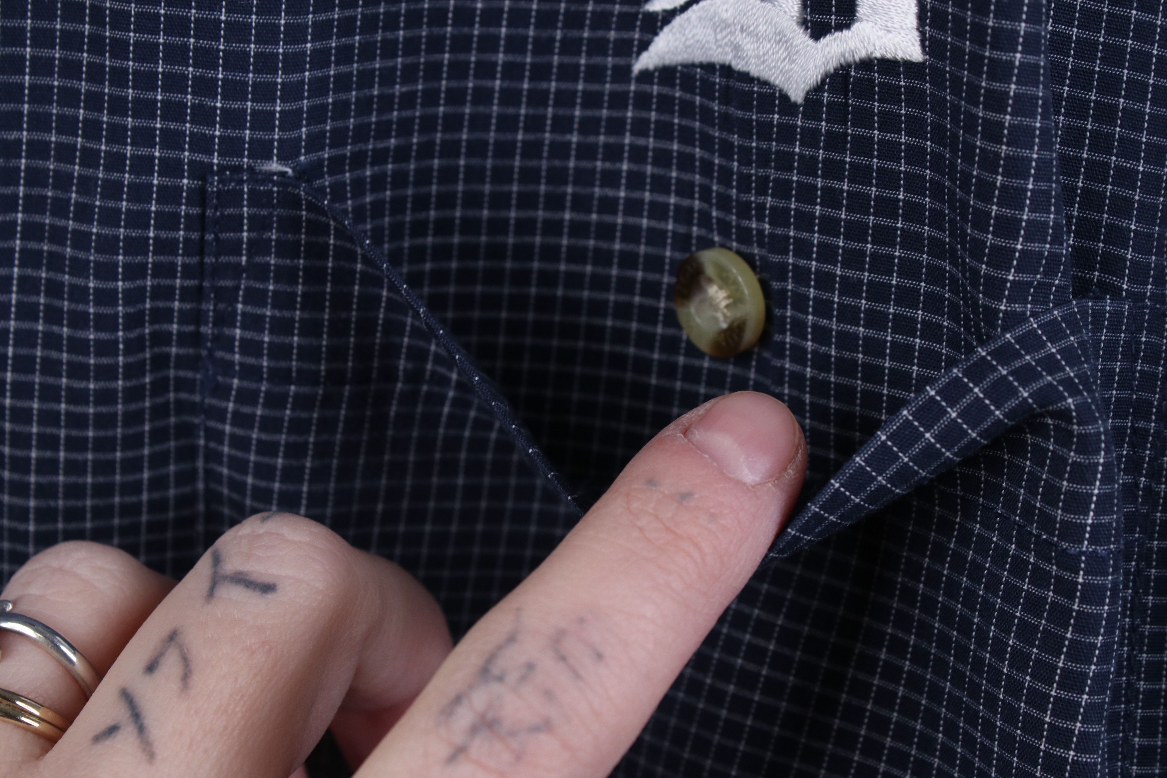 Vintage Vintage 90s Y2K D Detroit Tigers Baseball Button Down Shirt Size US L / EU 52-54 / 3 - 5 Thumbnail