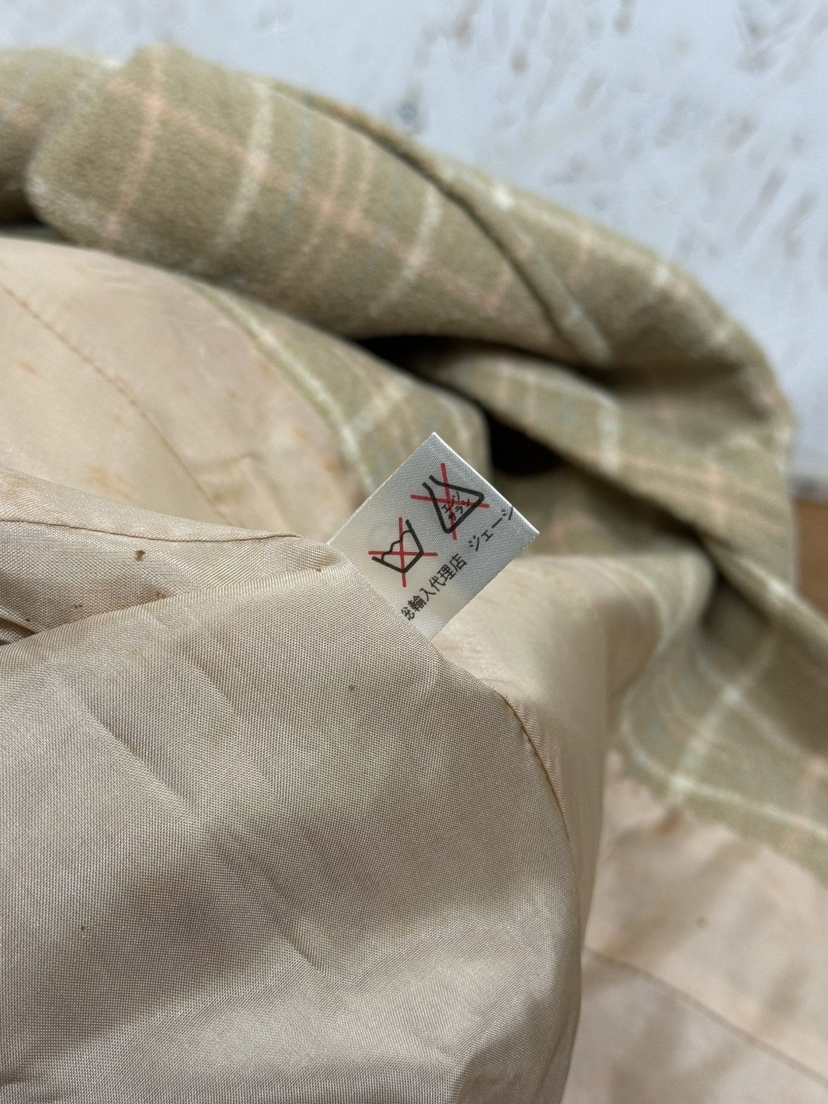 Celine 80s Celine Plaid Pattern Towel Style Blazer Jacket Size 42 Size M / US 6-8 / IT 42-44 - 10 Thumbnail
