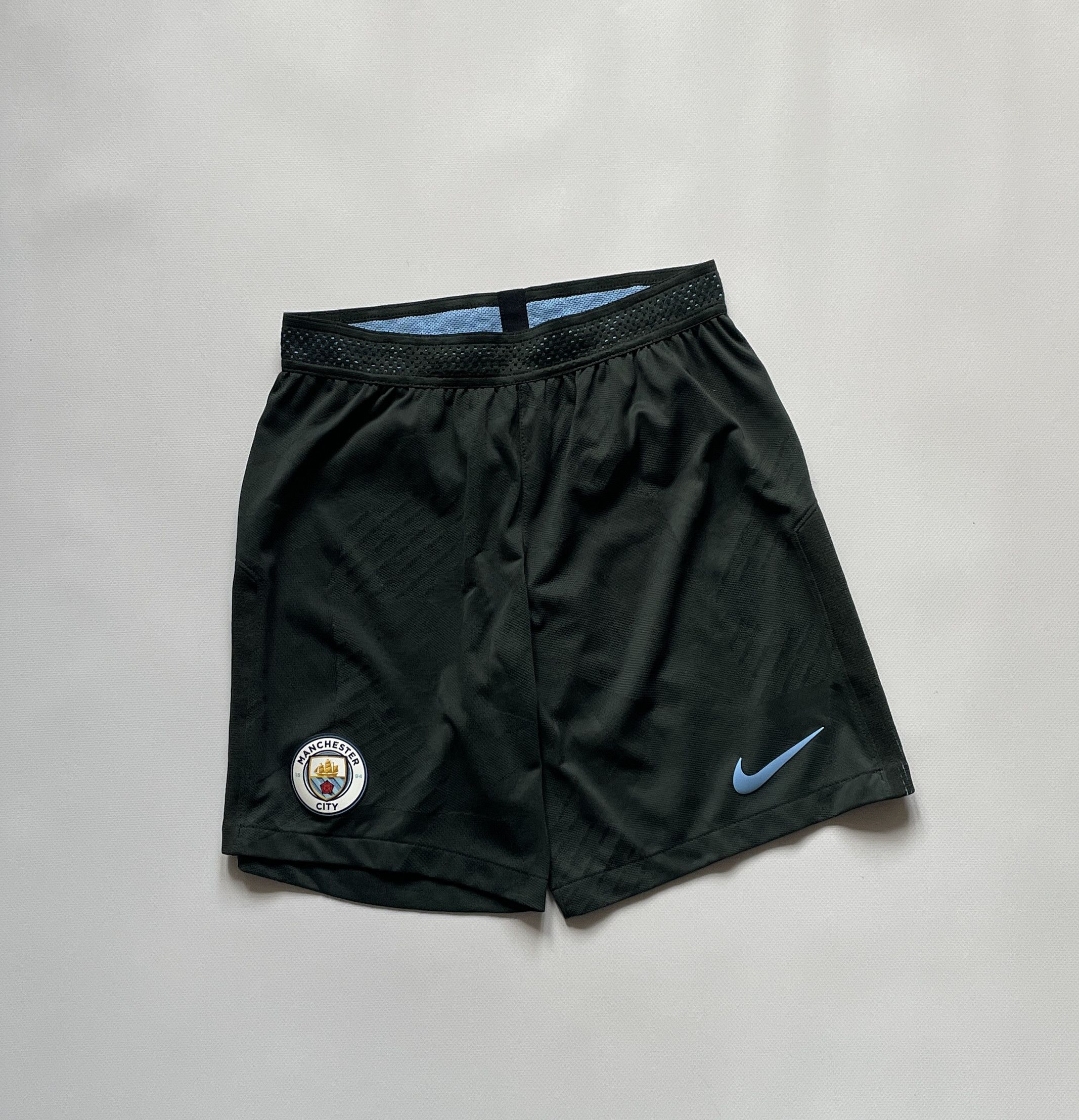 Nike Manchester City Third Player Issue Shorts 2017 2018 Size US 30 / EU 46 - 1 Thumbnail