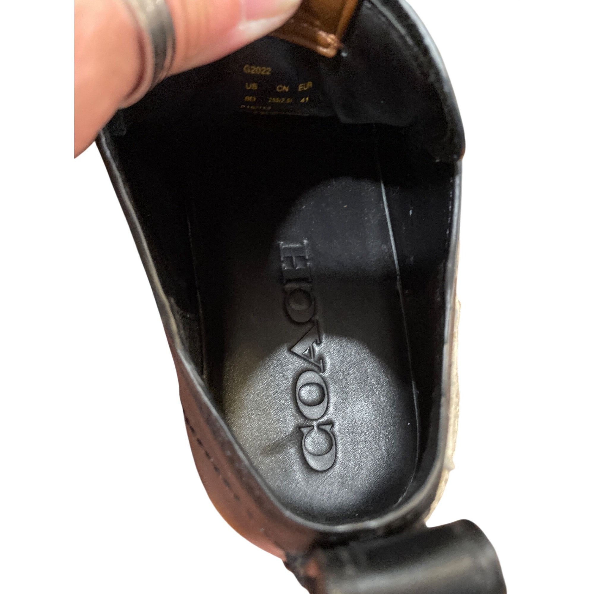 Coach Coach wms black leather low top shark embroided Lightning sn Size US 8 / IT 38 - 9 Thumbnail