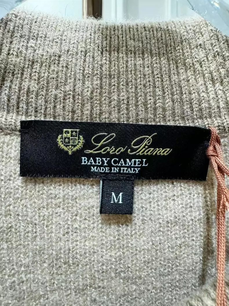 Loro Piana LORO PIANA Classic chestnut gold button polo knit top Size M / US 6-8 / IT 42-44 - 6 Thumbnail