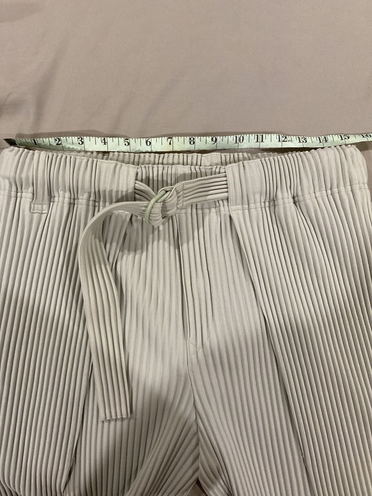 Homme Plisse Issey Miyake Homme Plisse Issey Miyake Grey Belted Pleats 1 Trousers Size US 32 / EU 48 - 3 Thumbnail