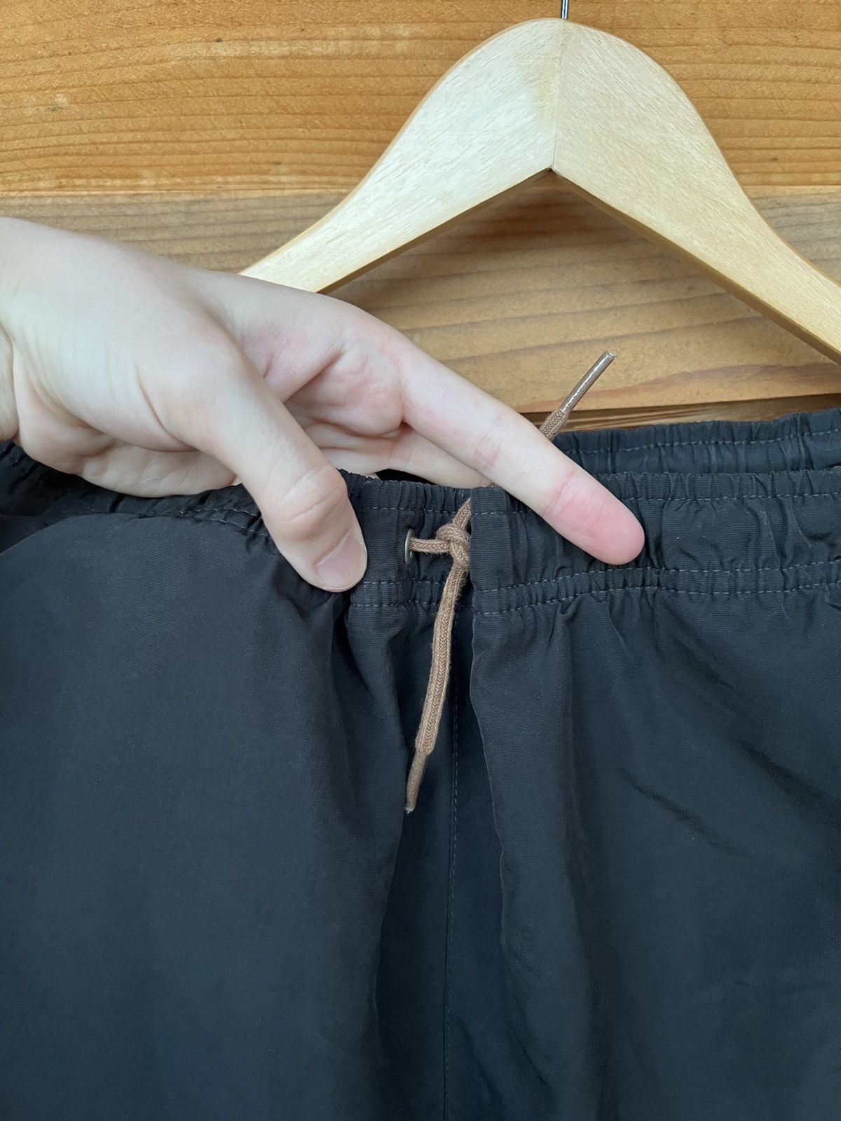 Lacoste VINTAGE LACOSTE NYLON TRACK PANTS CROCODILE LOGO ZIP joggers Size US 33 - 4 Thumbnail