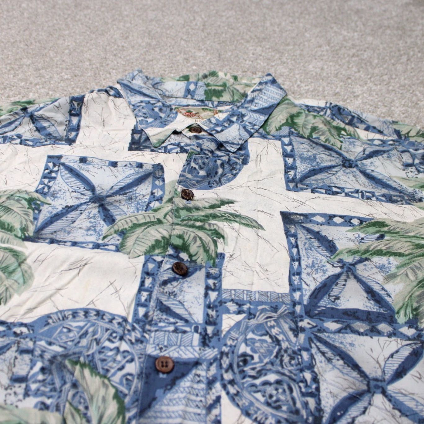 Tori Richard Tori Richard Hawaiian Shirt Mens 2XB XXL-Big Green/Blue Floral 100% Viscose S/S Shirt Big & Tall Mens Blue Floral Beach Tropical 90s? Size US XXL / EU 58 / 5 - 4 Thumbnail
