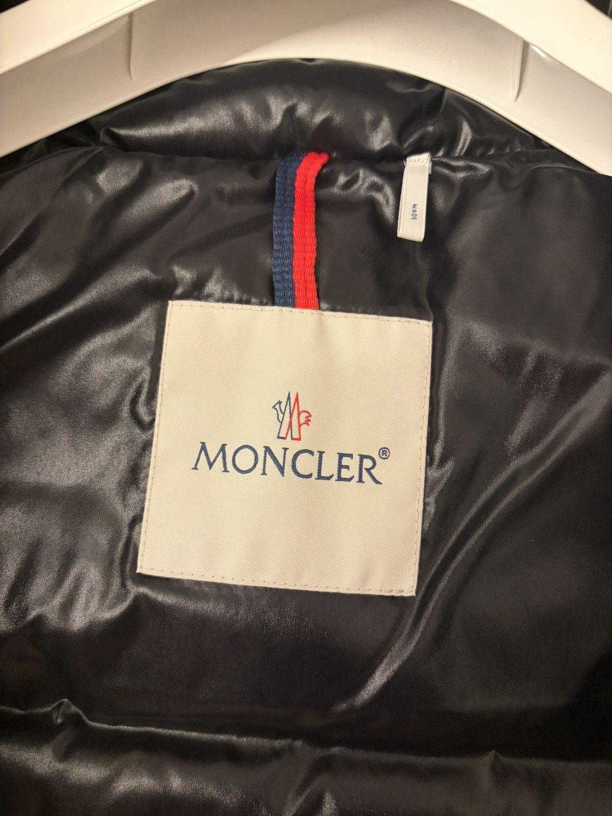 Moncler Moncler black Ghany Down Vest Size S / US 4 / IT 40 - 6 Thumbnail
