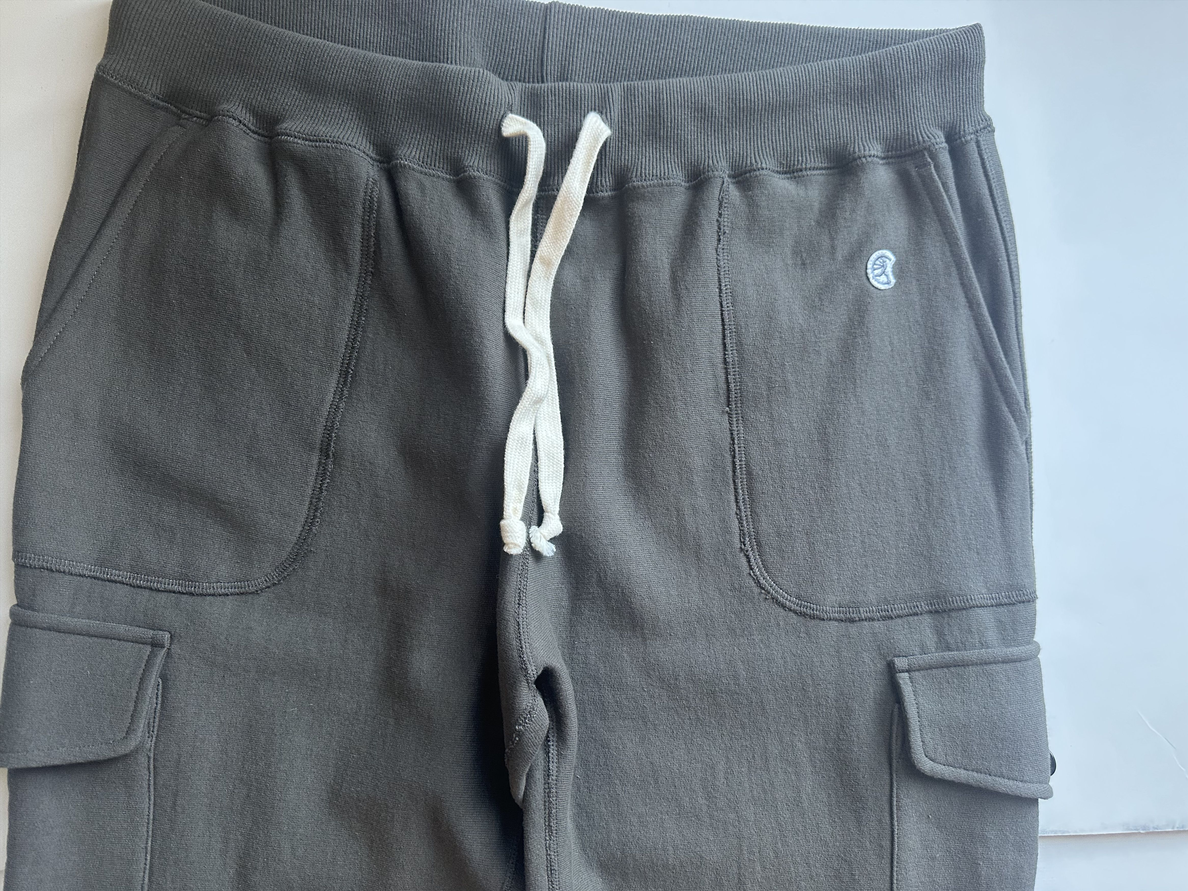 Champion × Todd Snyder Todd Snyder x Champion Cargo Joggers - Olive - XL (NWOT) Size US 36 / EU 52 - 4 Thumbnail