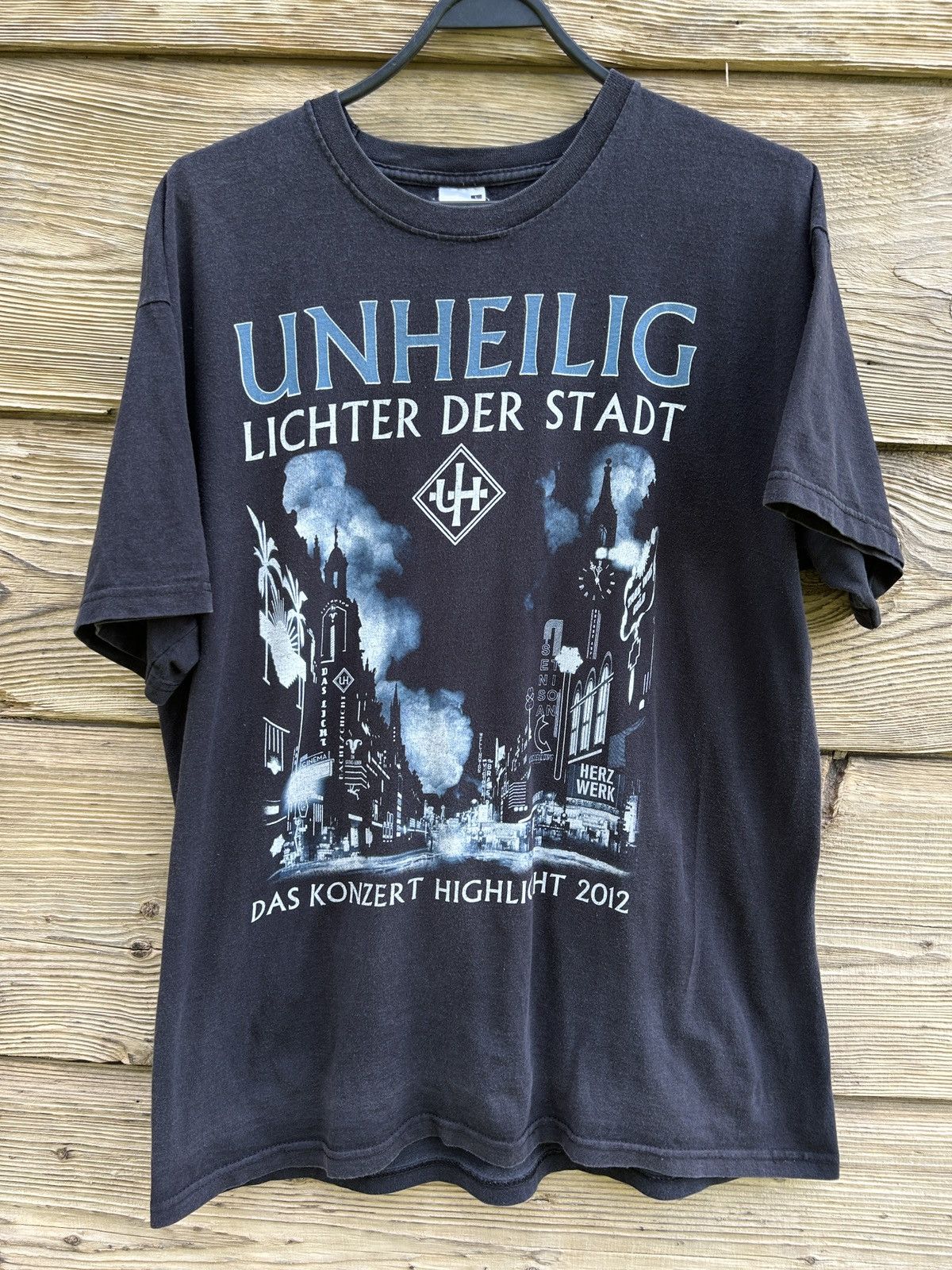 Band Tees Vintage Unheilig Lichter Der Stadt 2012 Faded Band Tour Tee Size US L / EU 52-54 / 3 - 1 Thumbnail