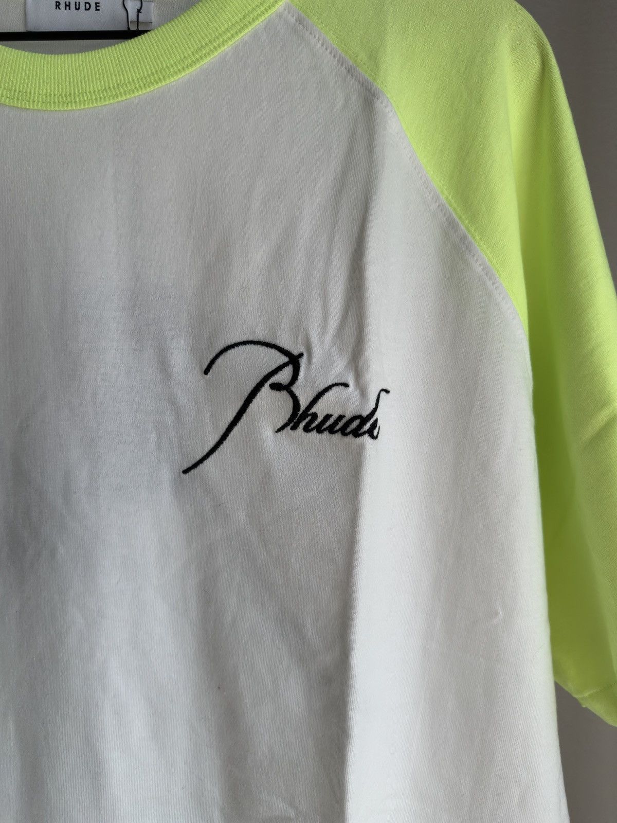 Rhude Raglan Tee Neon Size US XL / EU 56 / 4 - 3 Thumbnail