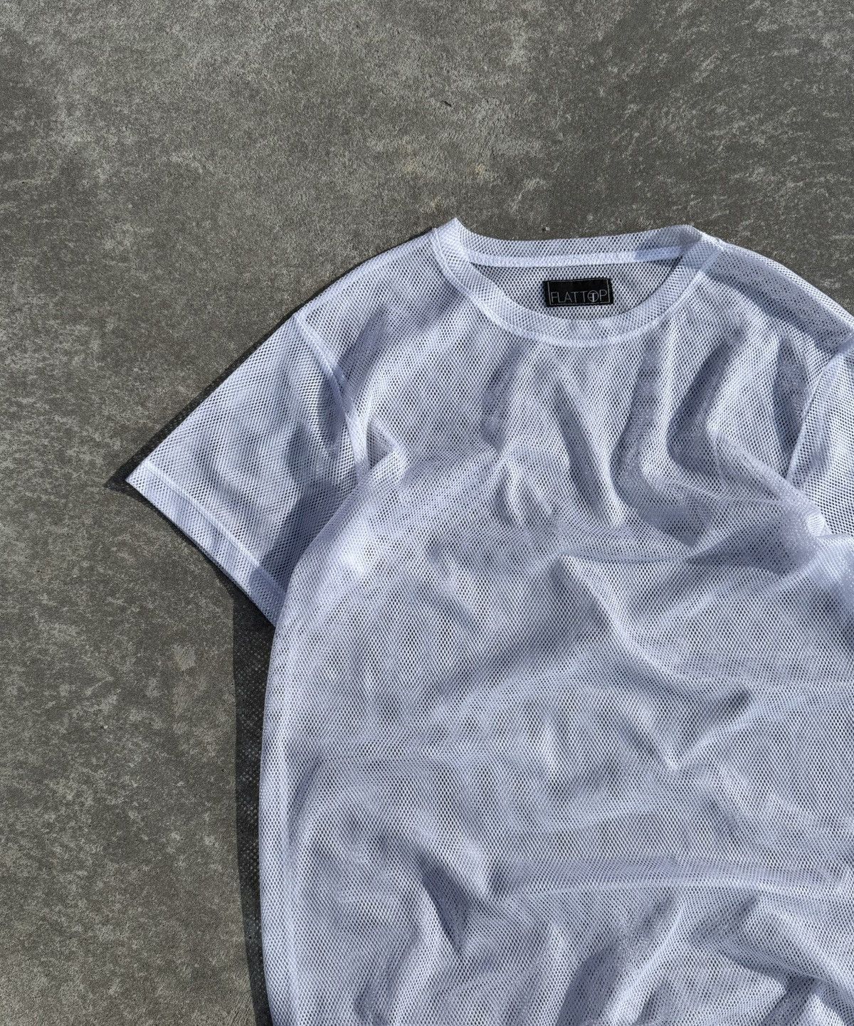 Vintage Vintage y2k avantgarde streetwear opium rare grid t-shirt Size US M / EU 48-50 / 2 - 6 Thumbnail