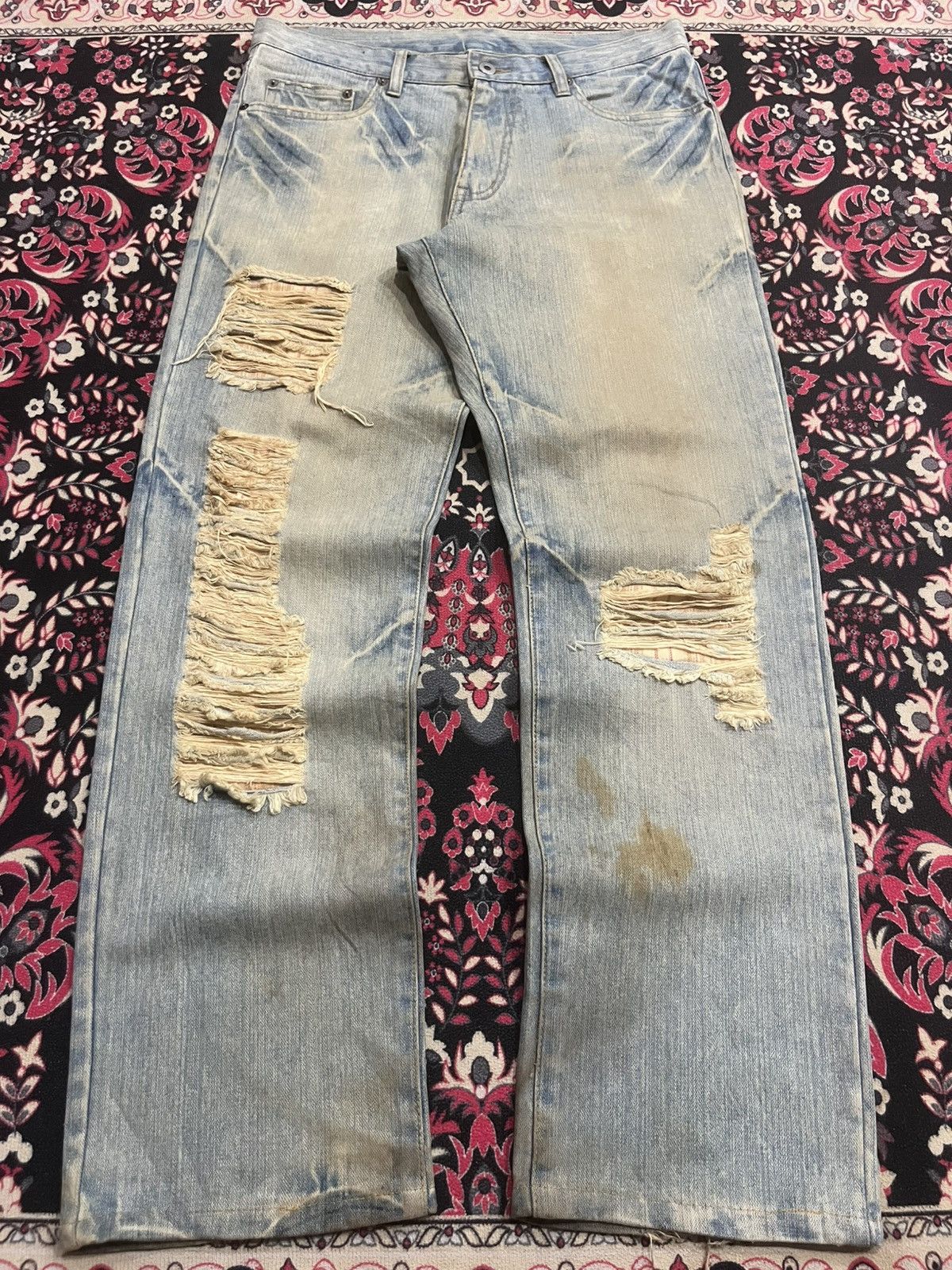 Japanese Brand Japanese Brand Blue Faded Whisker Washed Distressed Jeans Size US 32 / EU 48 - 1 Thumbnail